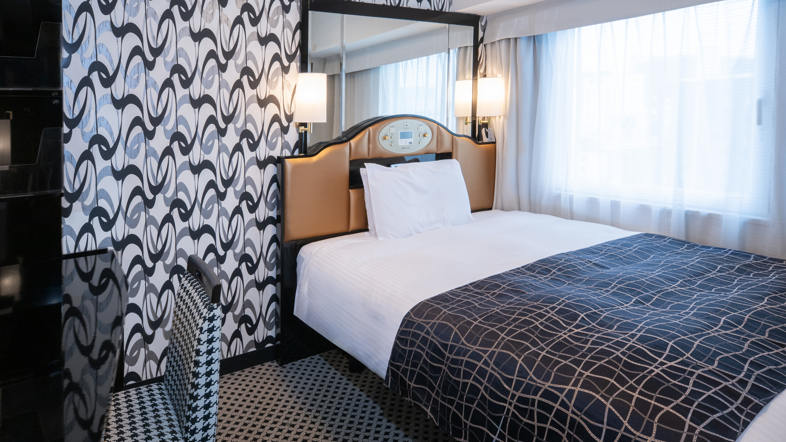 スーペリアルーム1名利用【最上階指定】【昼景】