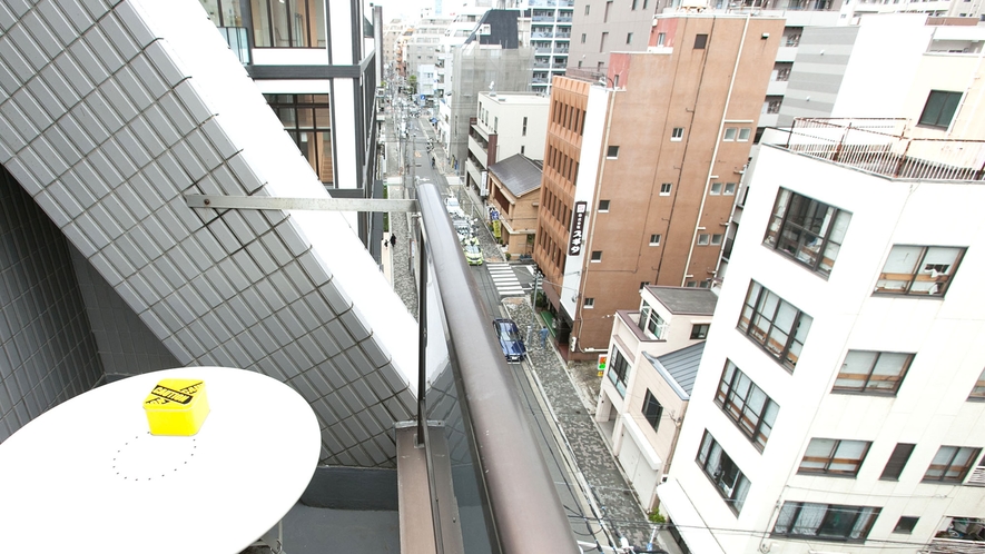・【ツイン大ペット同宿可】バルコニーからは街並みをご覧いただけます