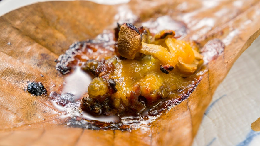 *夕食一例／牡蠣の西京焼き。創作です。季節会席のメニューとなっております。