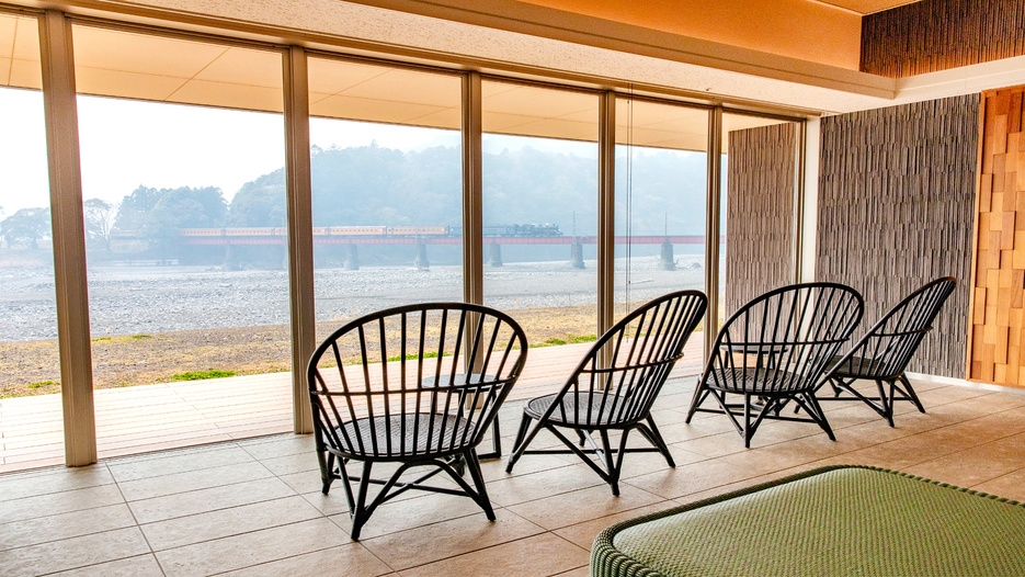 ☆幼児以下無料＆プレゼント付き☆温泉宿ホテル総選挙5年連続全国1位記念プラン【1泊朝食付】