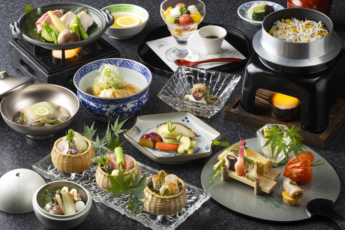 夕朝食付き／特選 会席