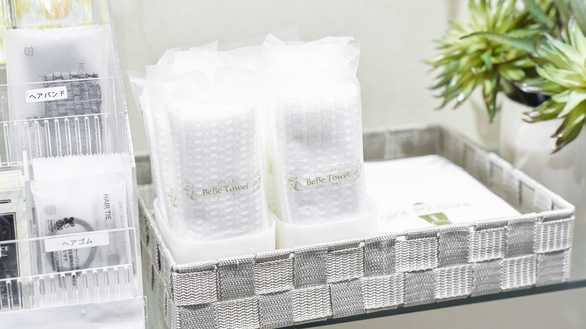 ・【アメニティーバー】ボディースポンジやシューポリッシャーもございます