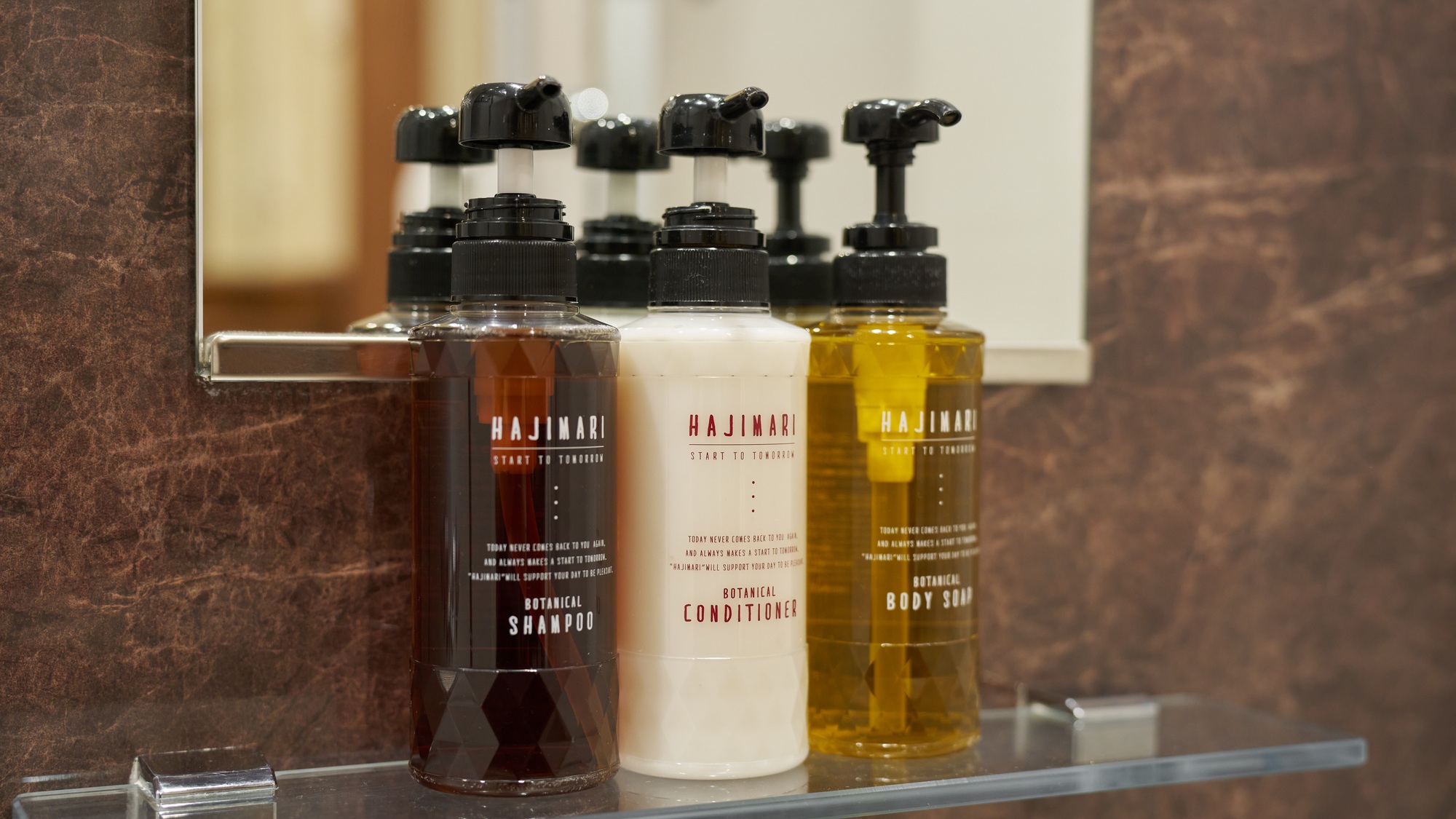 ・【アメニティ】ボディーソープ・シャンプー・コンディショナーをバスルームに設置しております