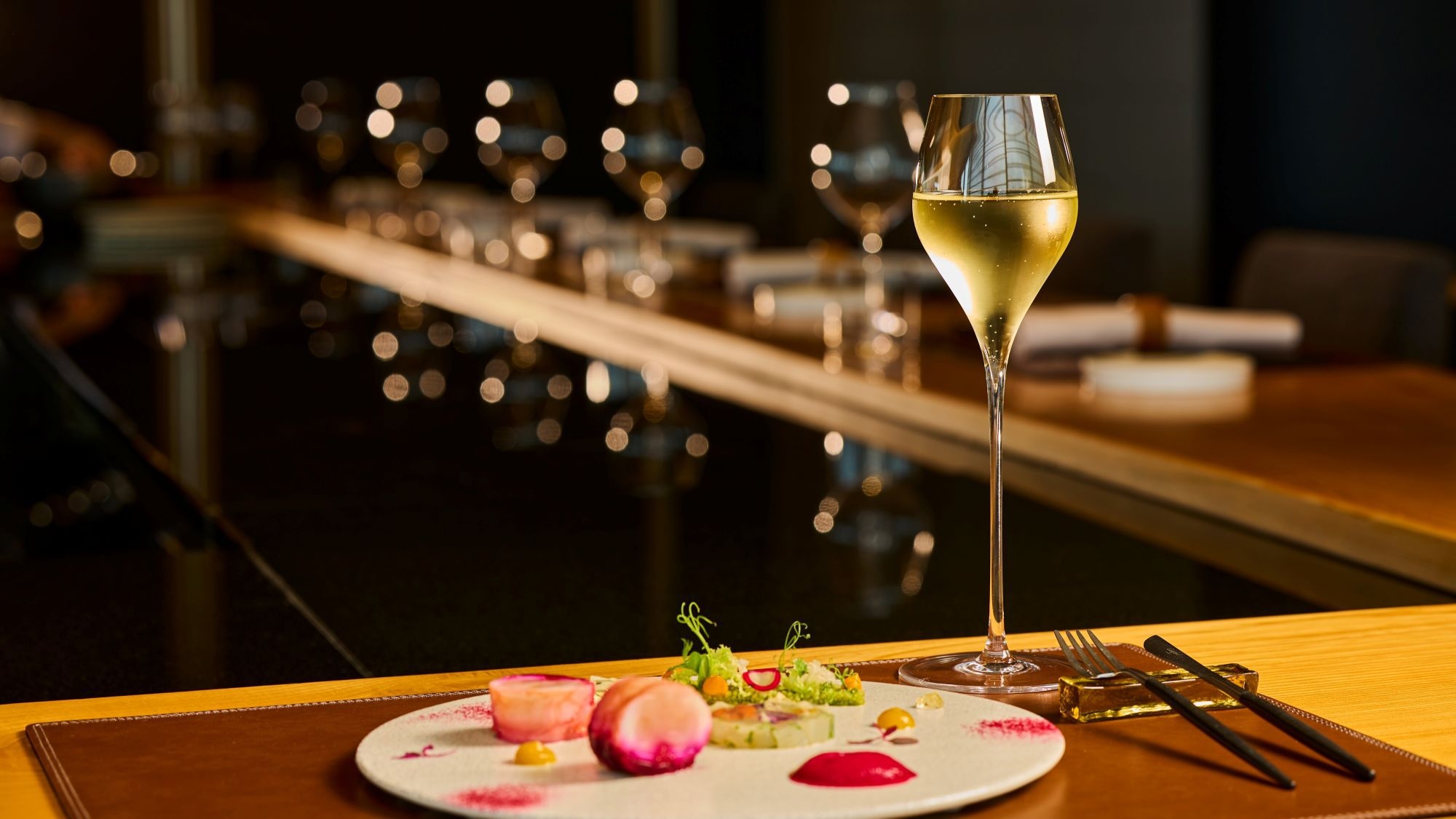 【クリスマス限定ディナー付】Shimmering Christmas　大分の食材が奏でるきらめく聖夜