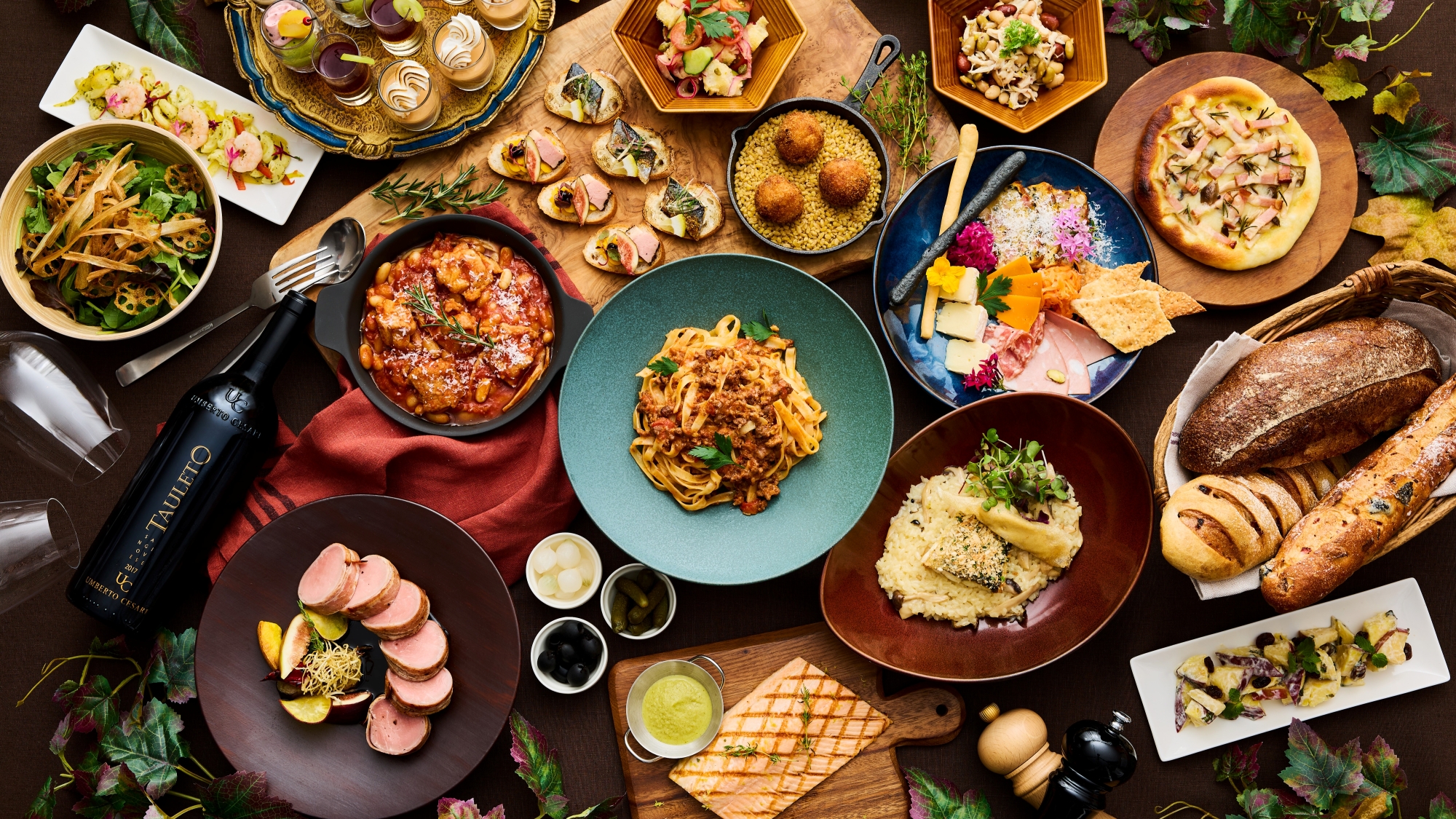 レストラン「エレメンツ」メインを選べるセミビュッフェディナー