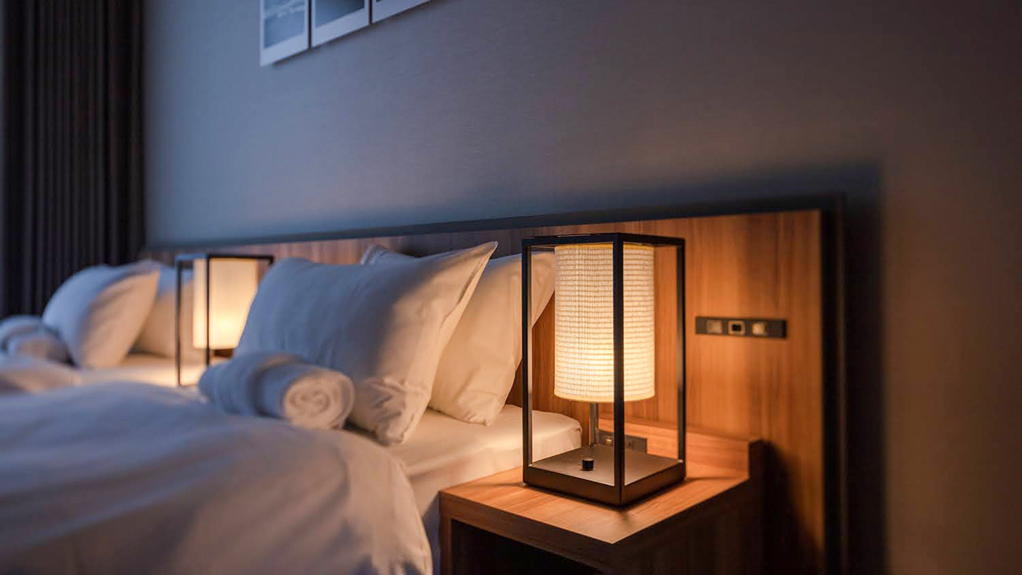 ・【タウンハウス：ベッドルーム】間接照明のデザインもこだわった寝室です