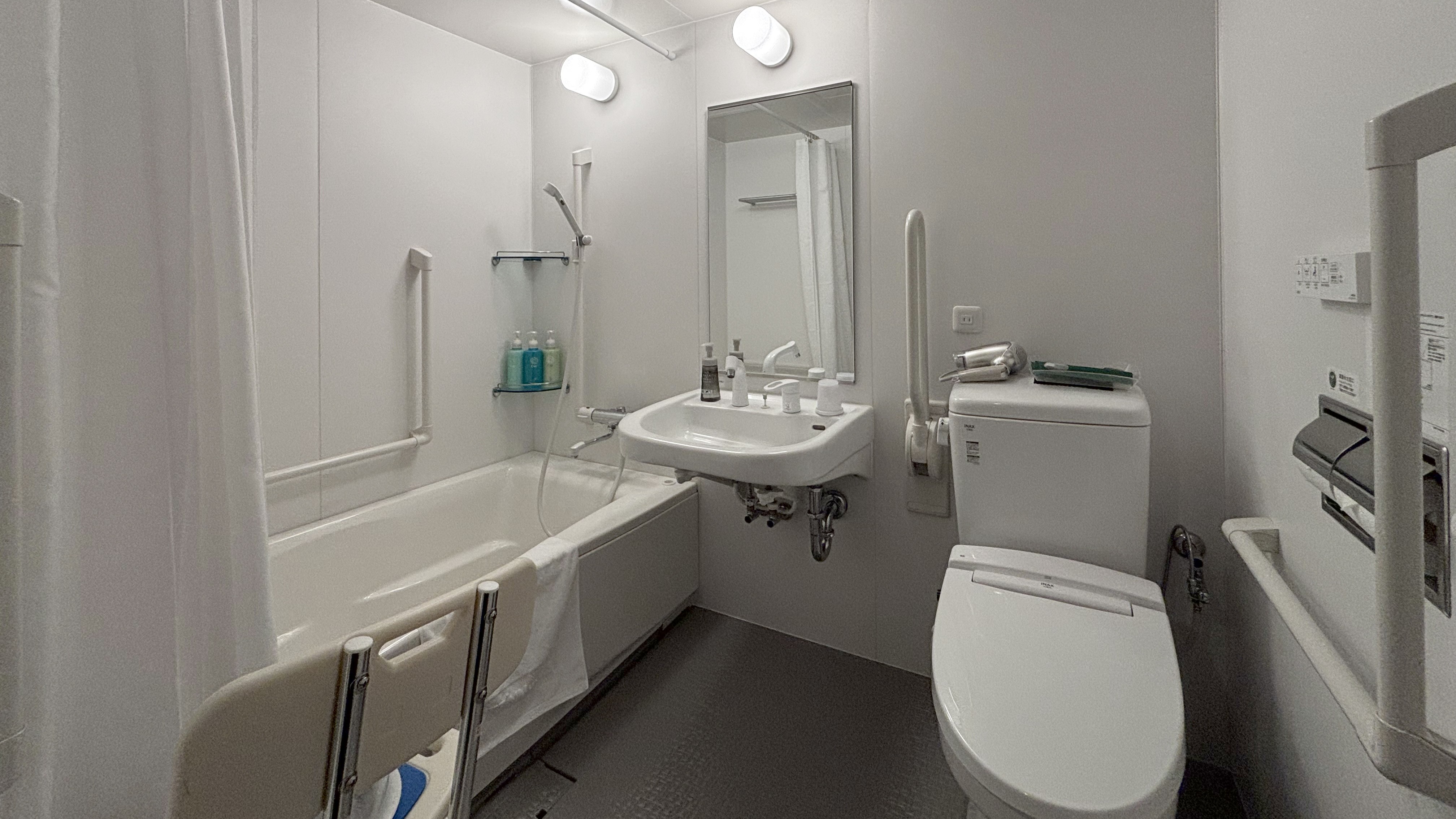 バリアフリールーム4