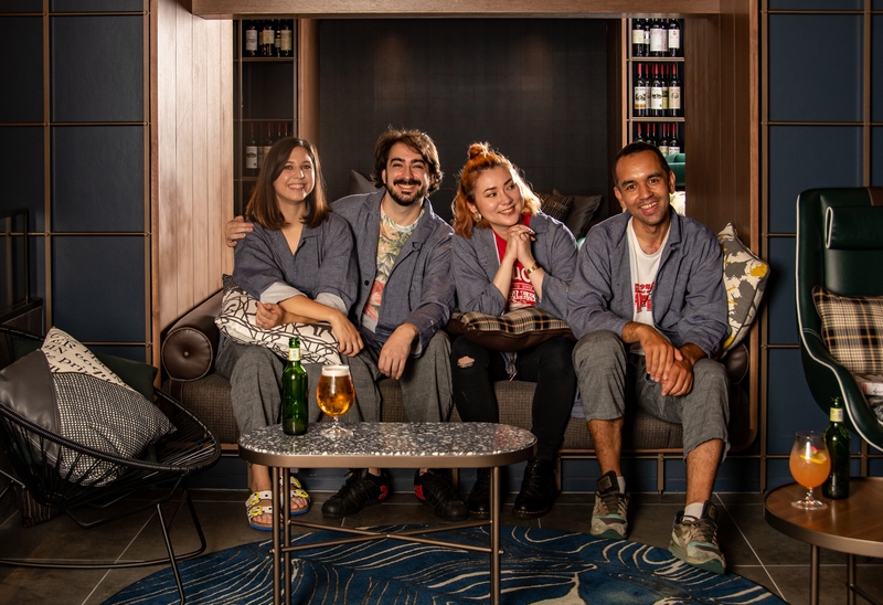 【楽天スーパーSALE】海外気分のデザインホテル！夕方はフリービール提供中（素泊まり）