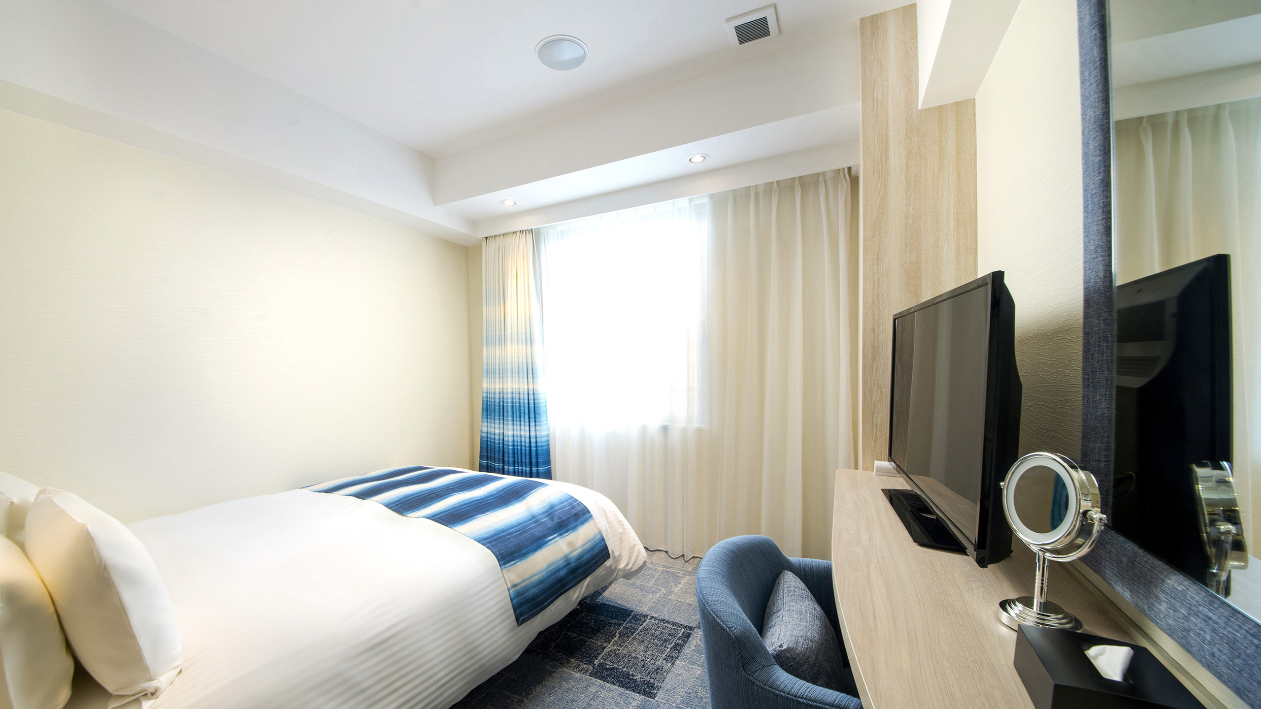 エコノミーダブル【禁煙・定員2名】