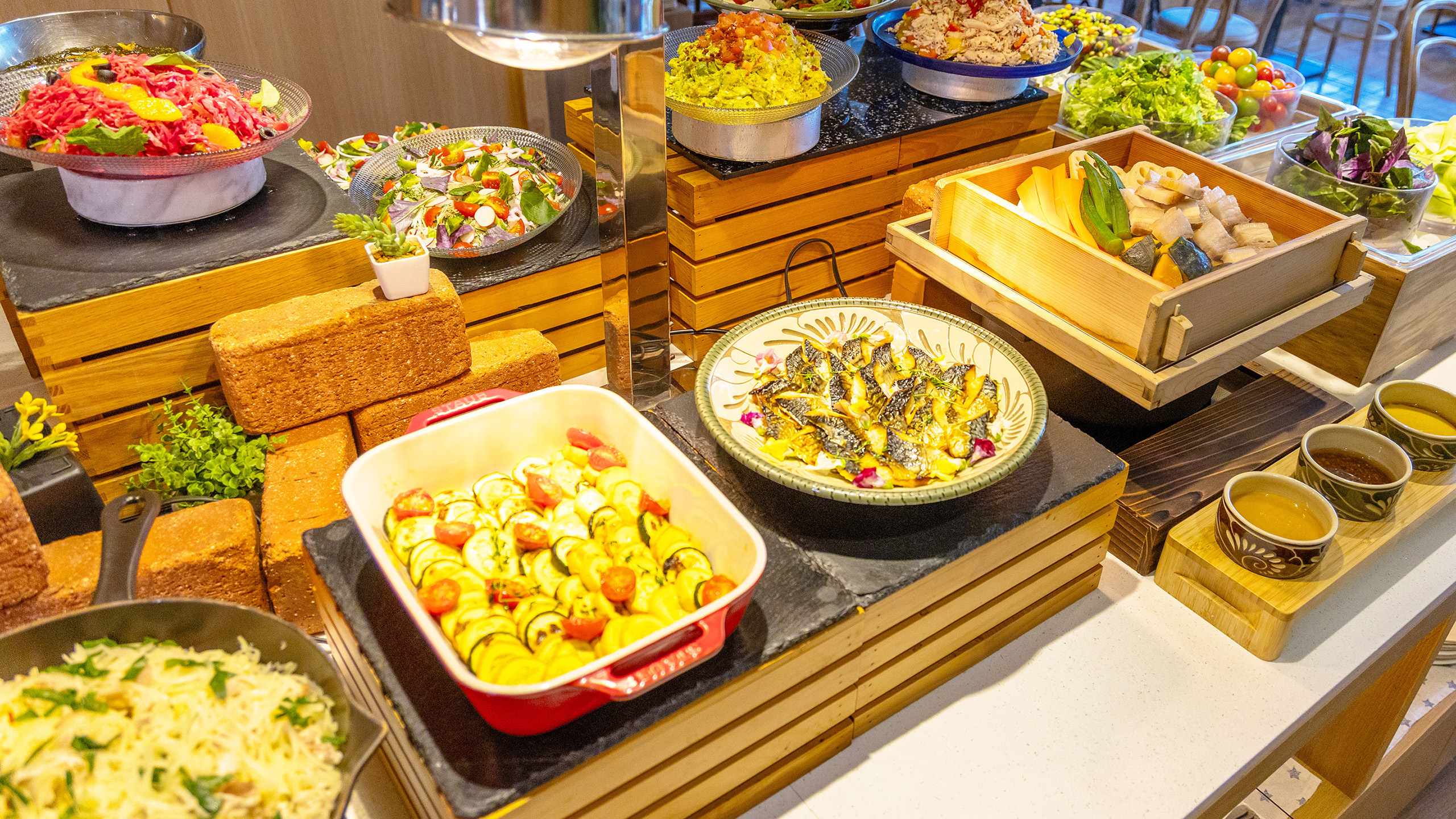 和魂洋才が拓く、沖縄の美食