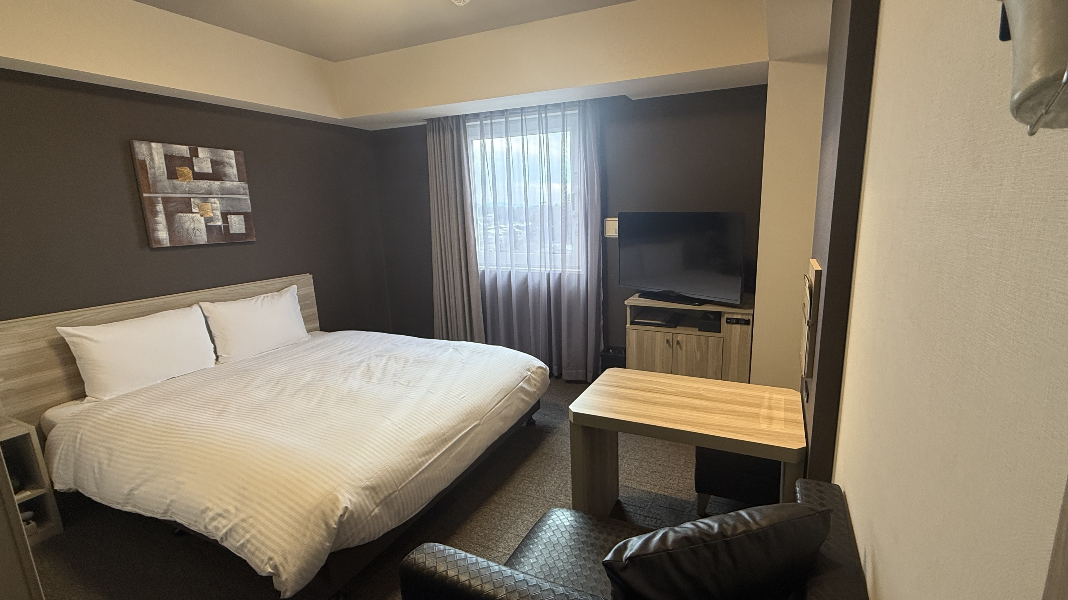 スタンダードダブルルーム1