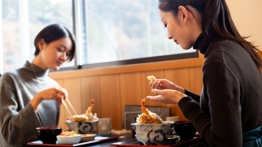 【周辺施設】味処 まんぷく