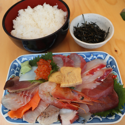 海鮮丼（1850円）