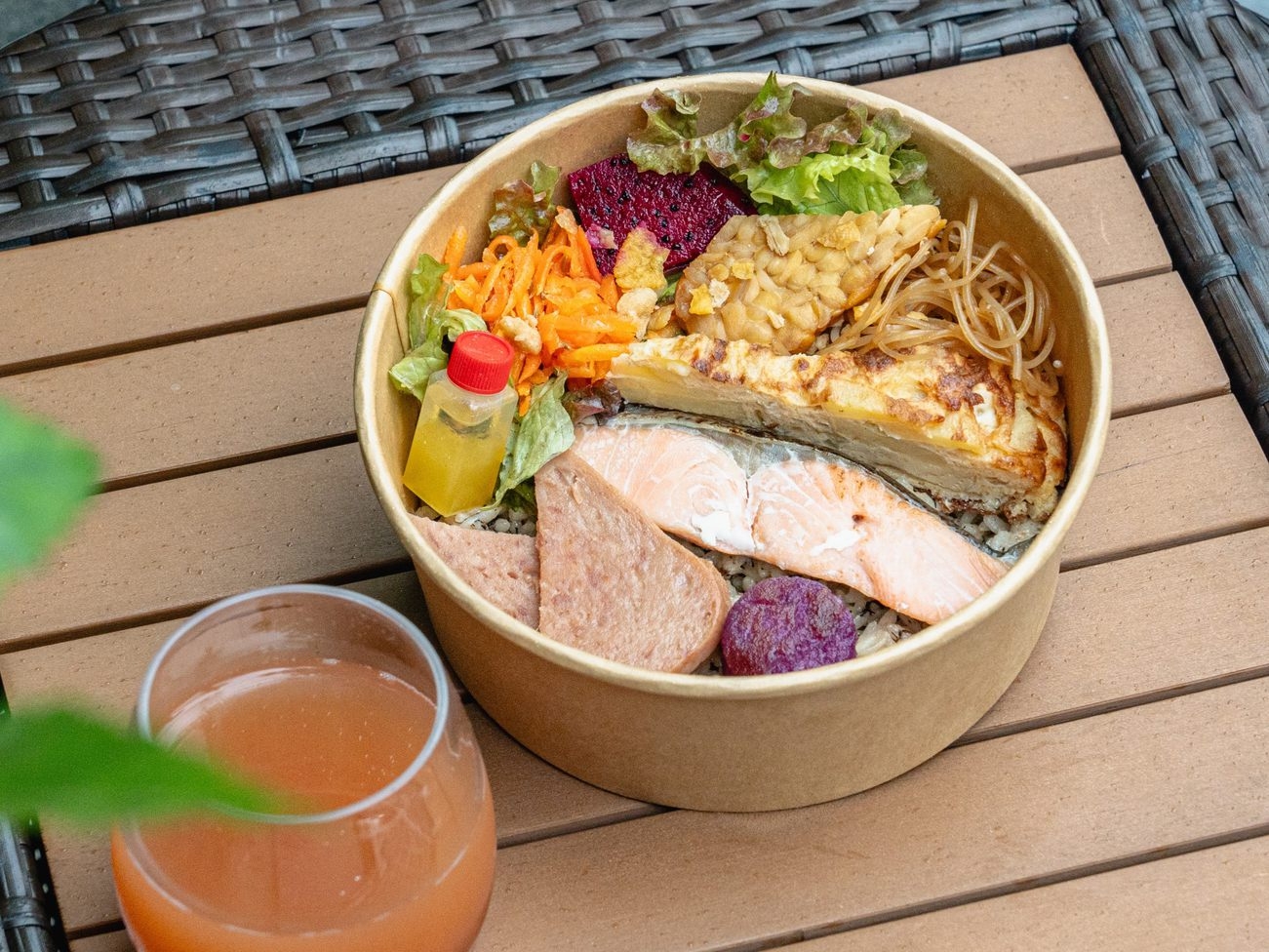 【お肉堪能プラン・連泊｜2食付】手ぶらBBQと金城アグー豚しゃぶしゃぶ！異なる夕食で沖縄滞在を満喫！