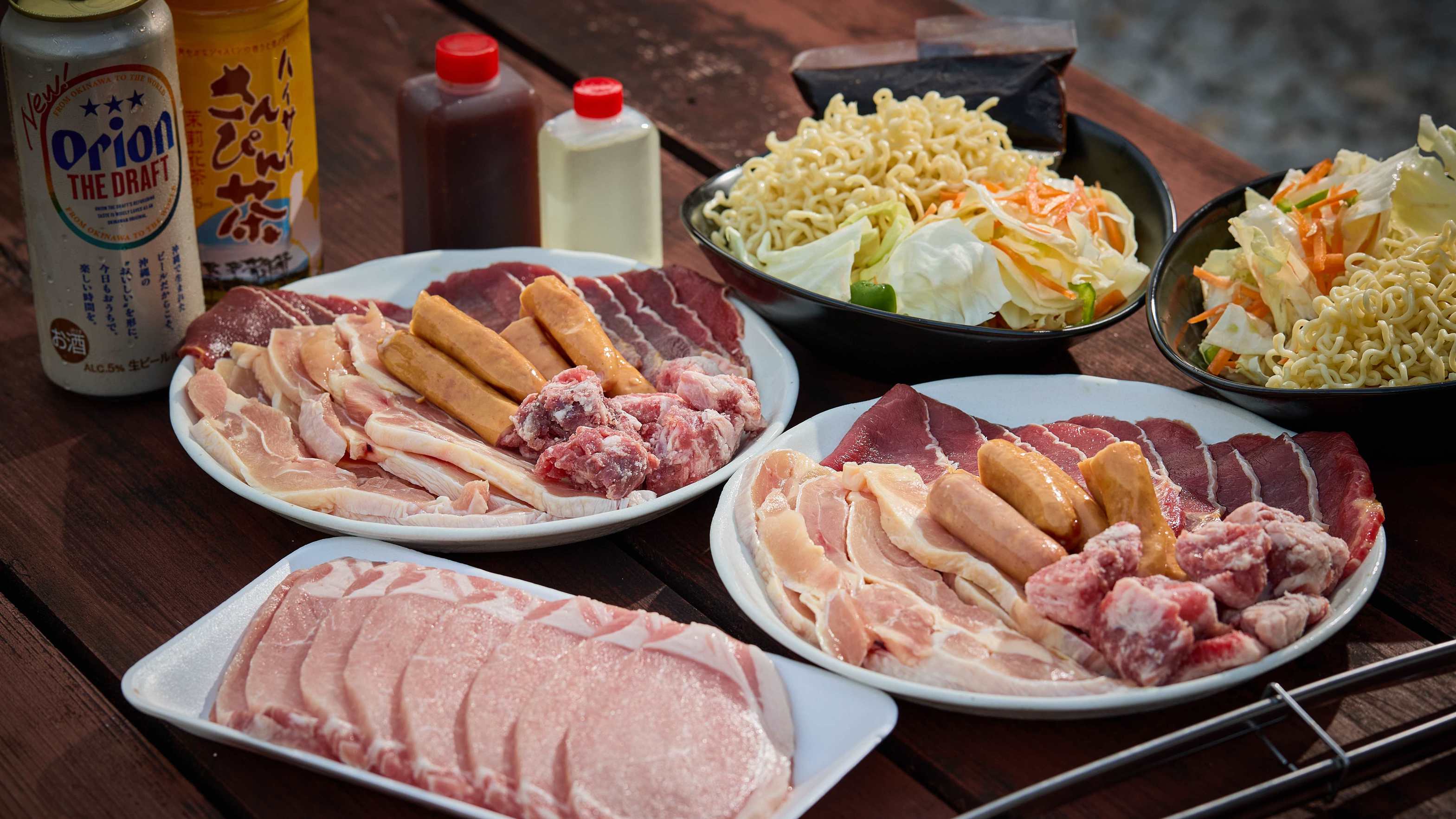 【リニューアルBBQ×三線民謡ライブ】夕食はお庭でバーベキューと三線ライブで沖縄体験！（朝食なし）