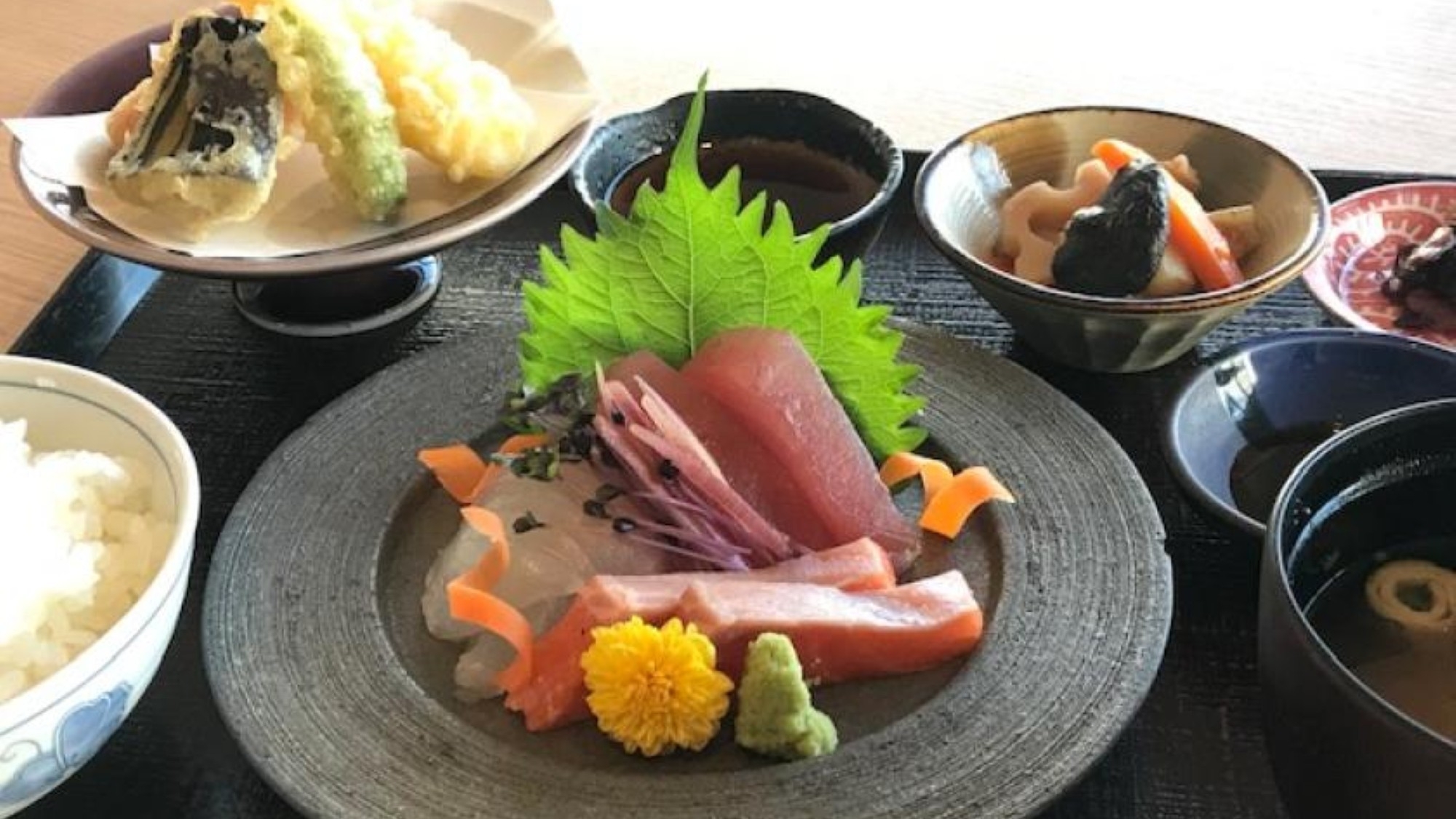 【青庵の魚御膳】お造り×天ぷらを楽しむ和食夕食と天然温泉でくつろぐ＜夕朝食付き＞