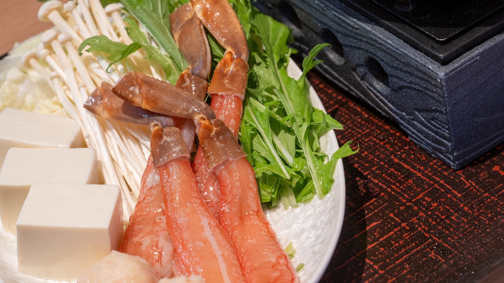 【カニしゃぶ御膳】旨みあふれる蟹を堪能する夕食と天然温泉でくつろぐ＜夕朝食付き＞