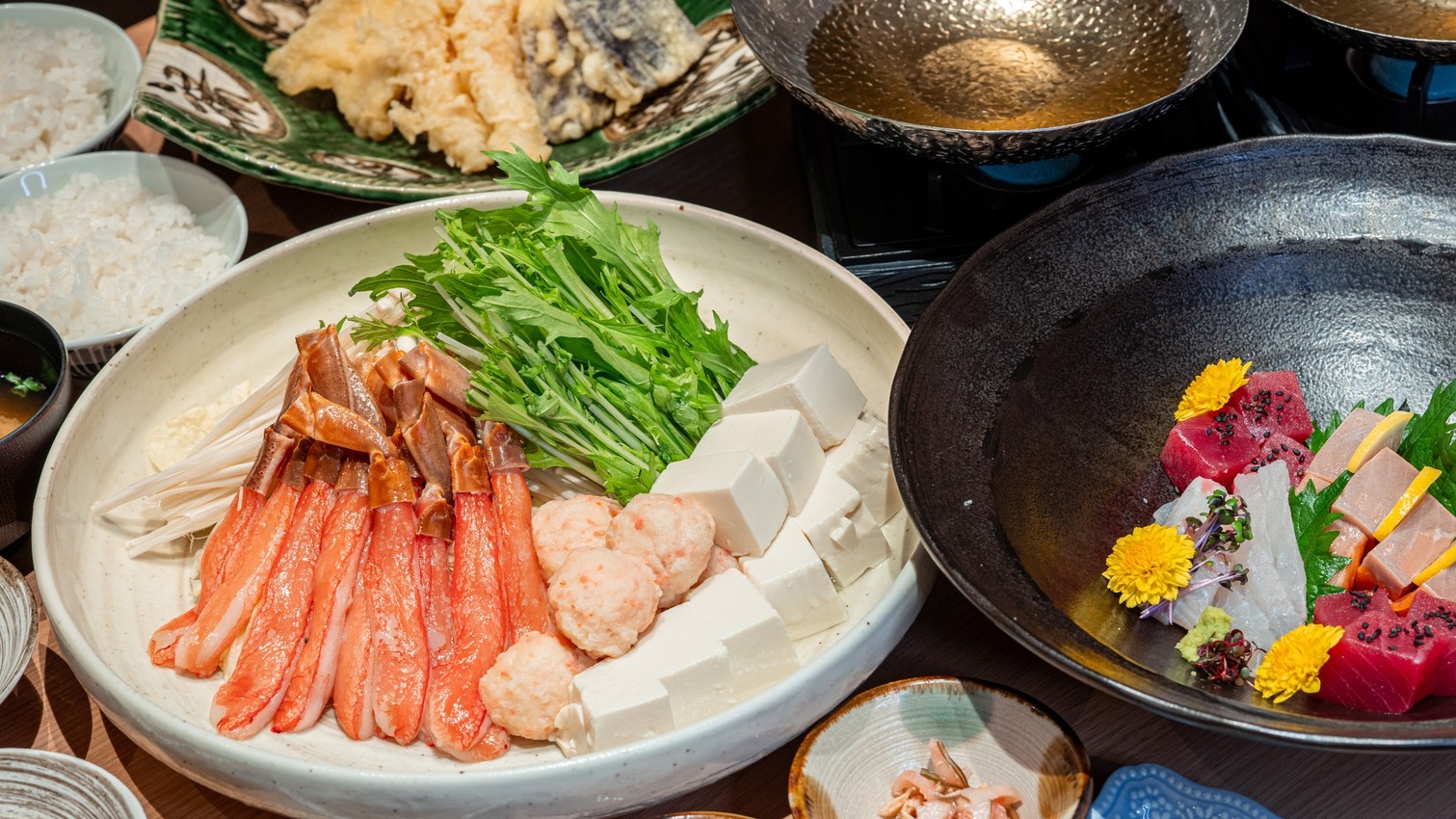 【カニしゃぶ御膳】旨みあふれる蟹を堪能する夕食と天然温泉でくつろぐ＜夕朝食付き＞