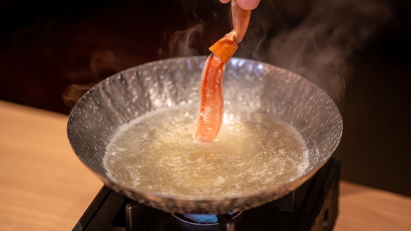 【カニしゃぶ御膳】旨みあふれる蟹を堪能する夕食と天然温泉でくつろぐ＜夕朝食付き＞