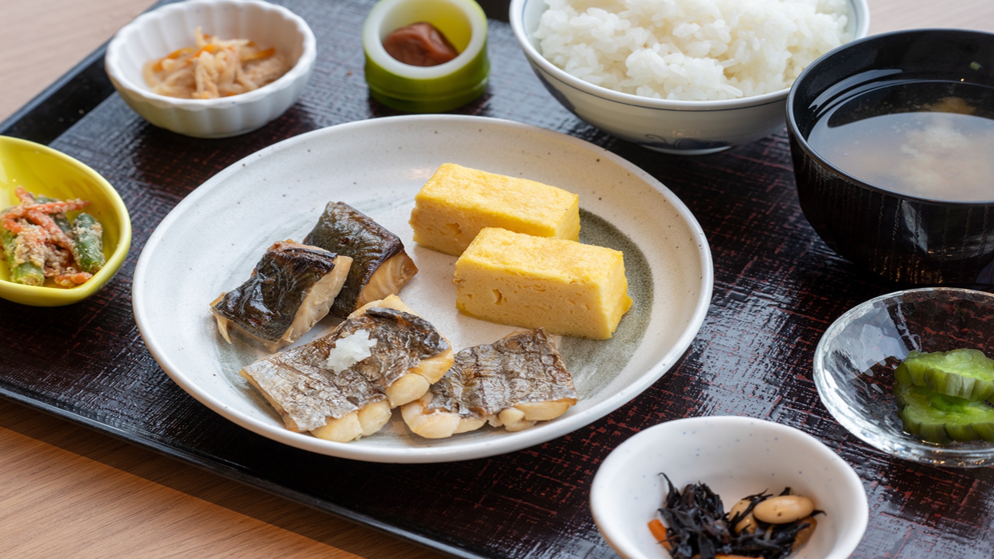 朝食