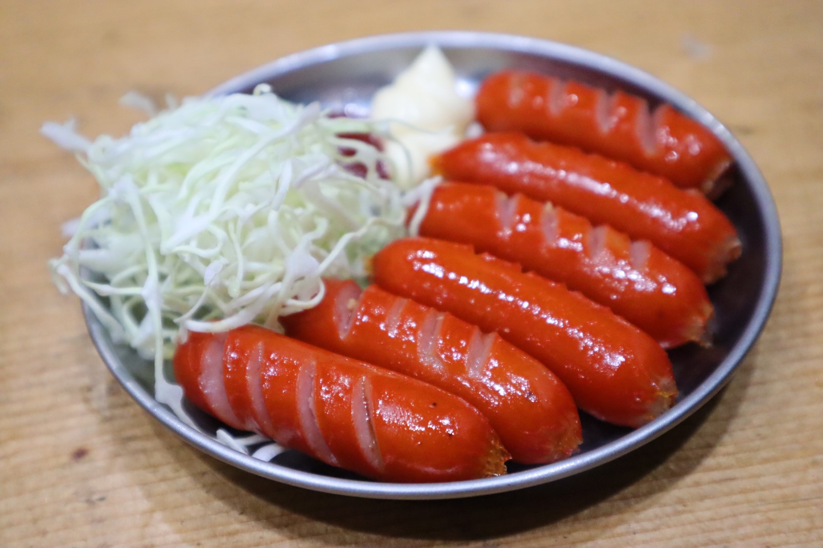 紀龍のレッドウィンナー