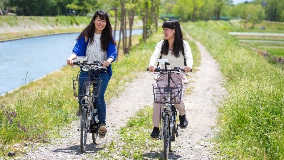 わさび収穫体験と水巡りサイクリング