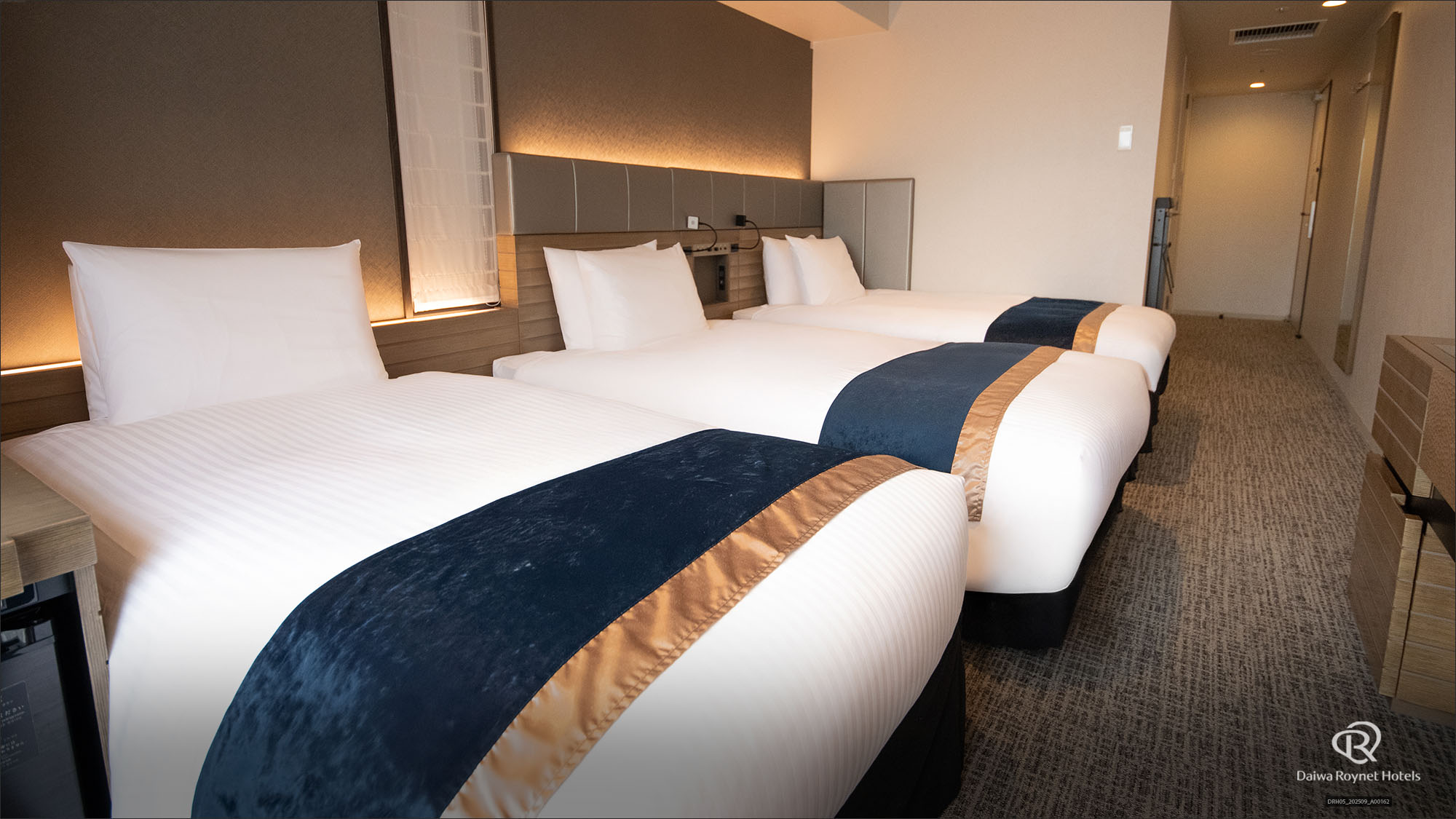 デラックスツイン TRAIN VIEW（27㎡）