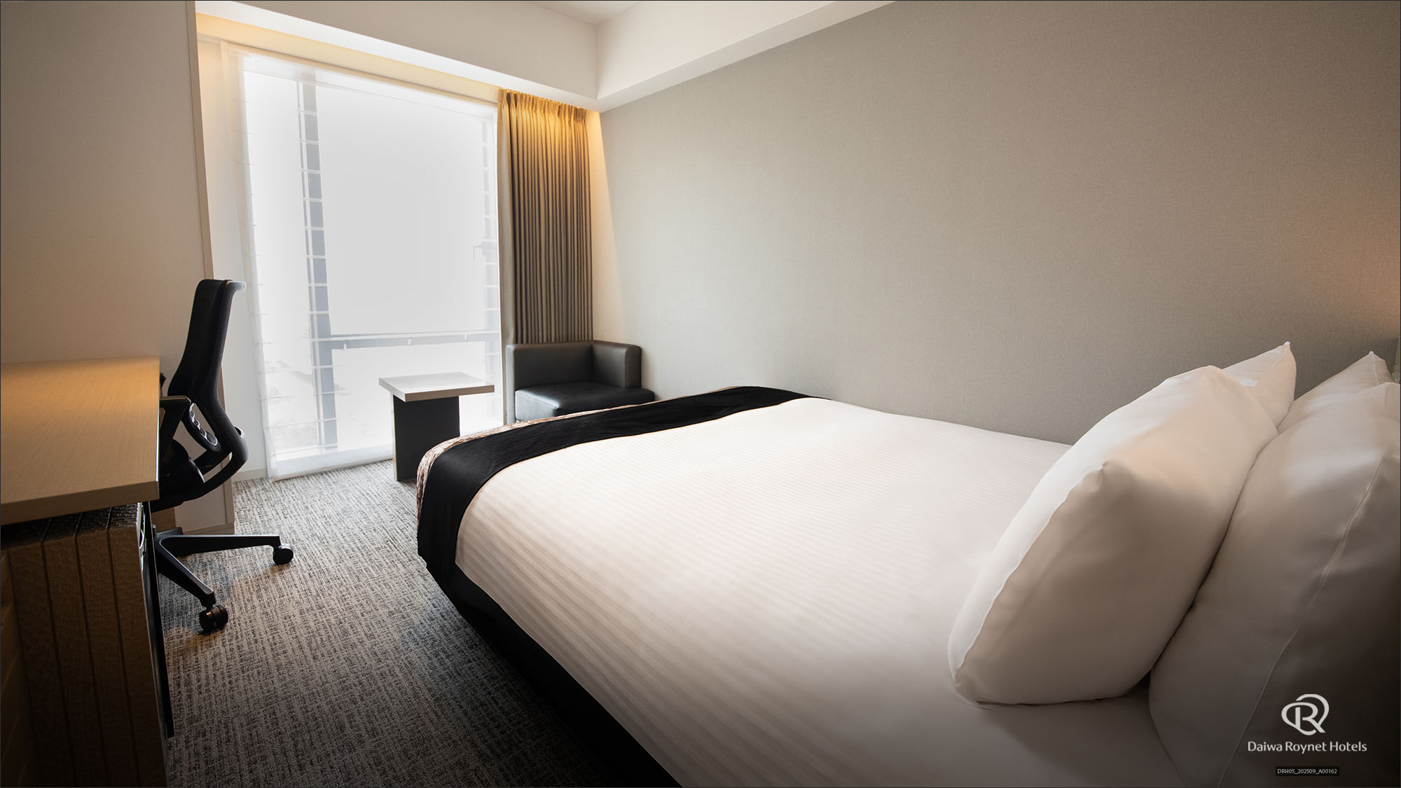 スーペリアダブル CITY VIEW（20㎡）