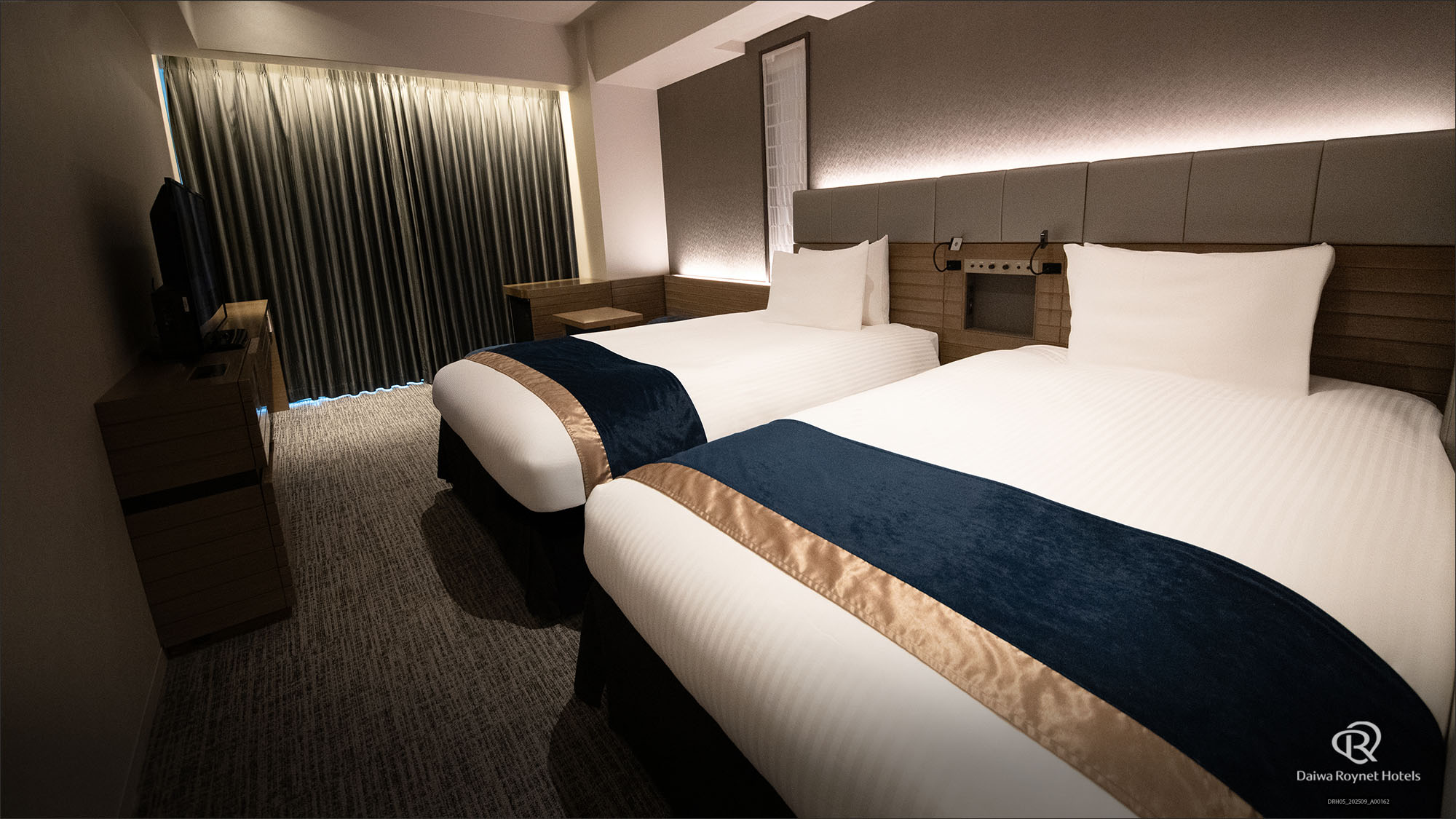 デラックスツイン TRAIN VIEW（27㎡）