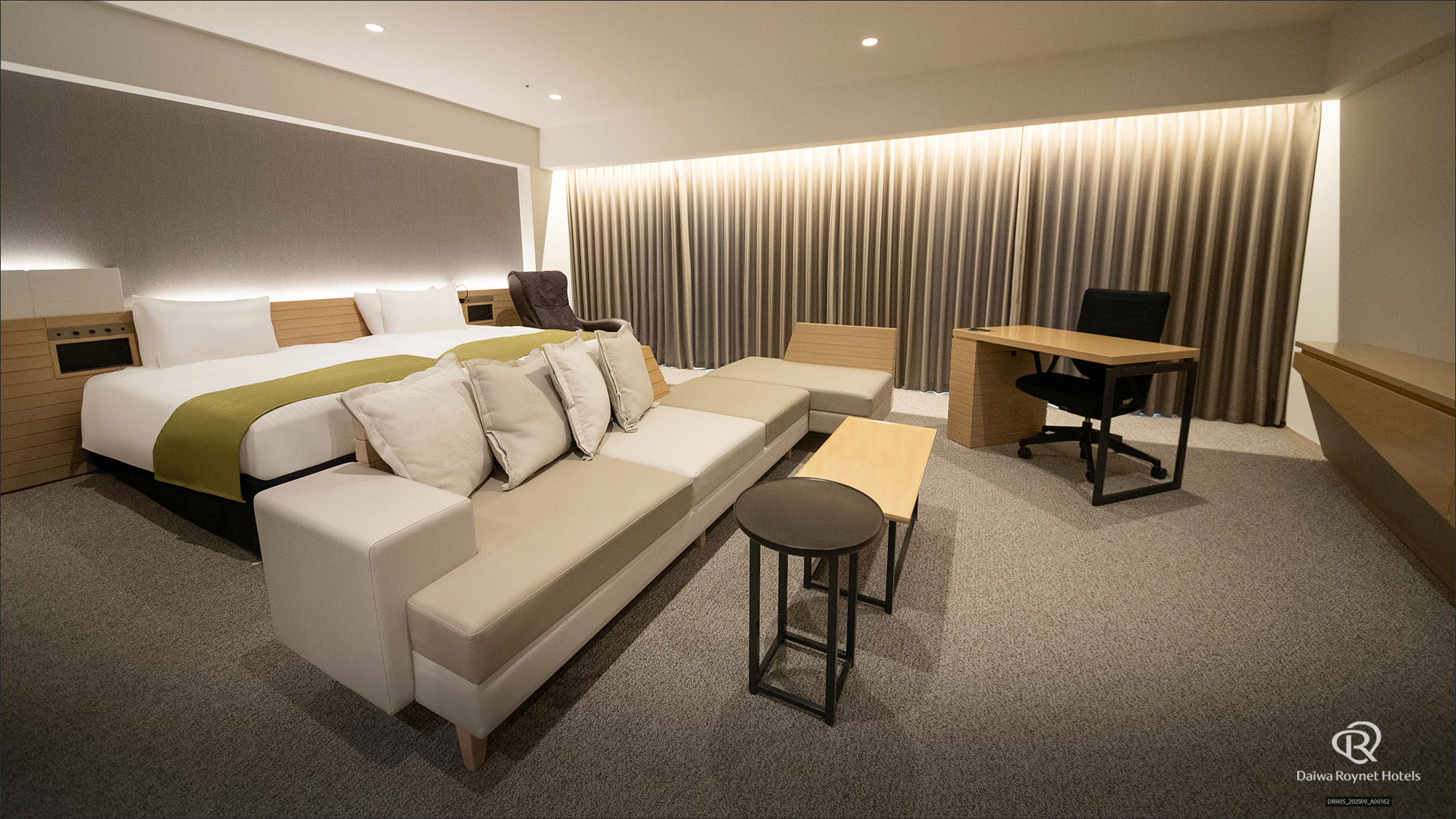 ジュニアスイート TRAIN VIEW（48㎡）