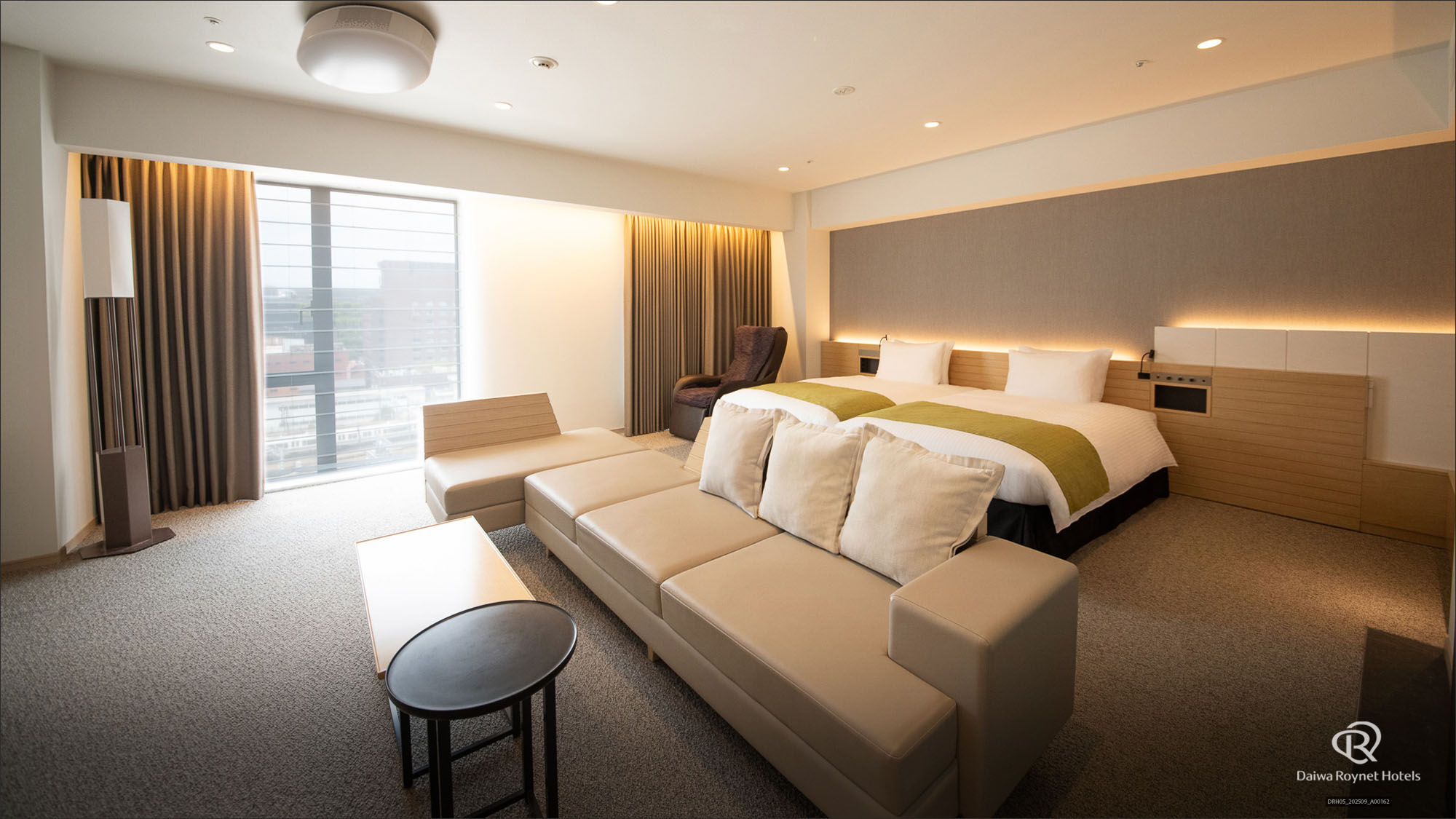 シアタールーム TRAIN VIEW（48㎡）