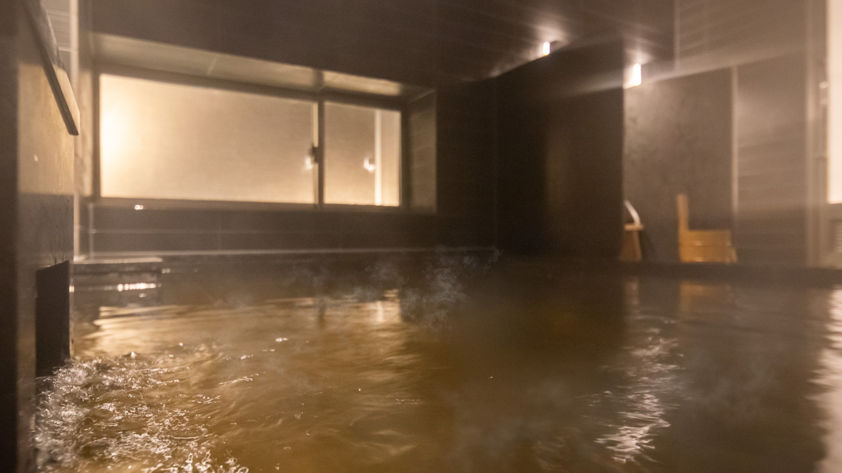 足をのばして日頃の疲れをお癒しください