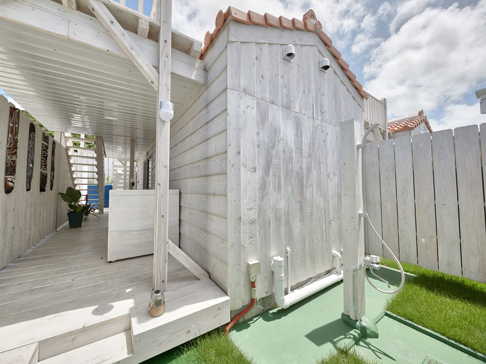 Aタイプ屋外シャワー