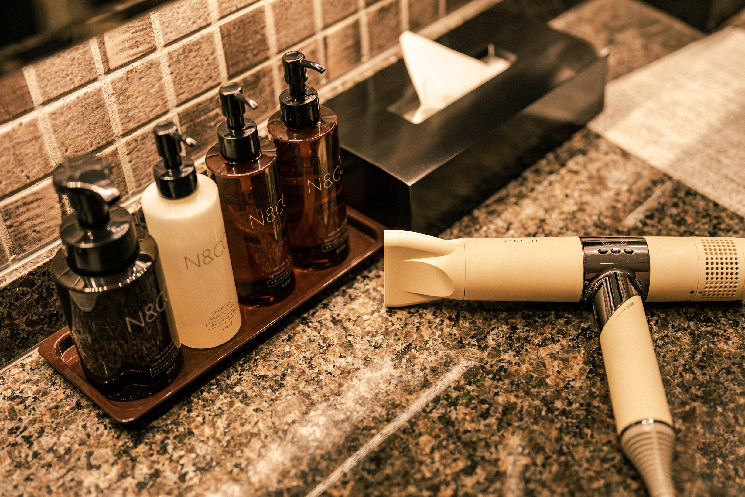 ■パウダールーム　アメニティ