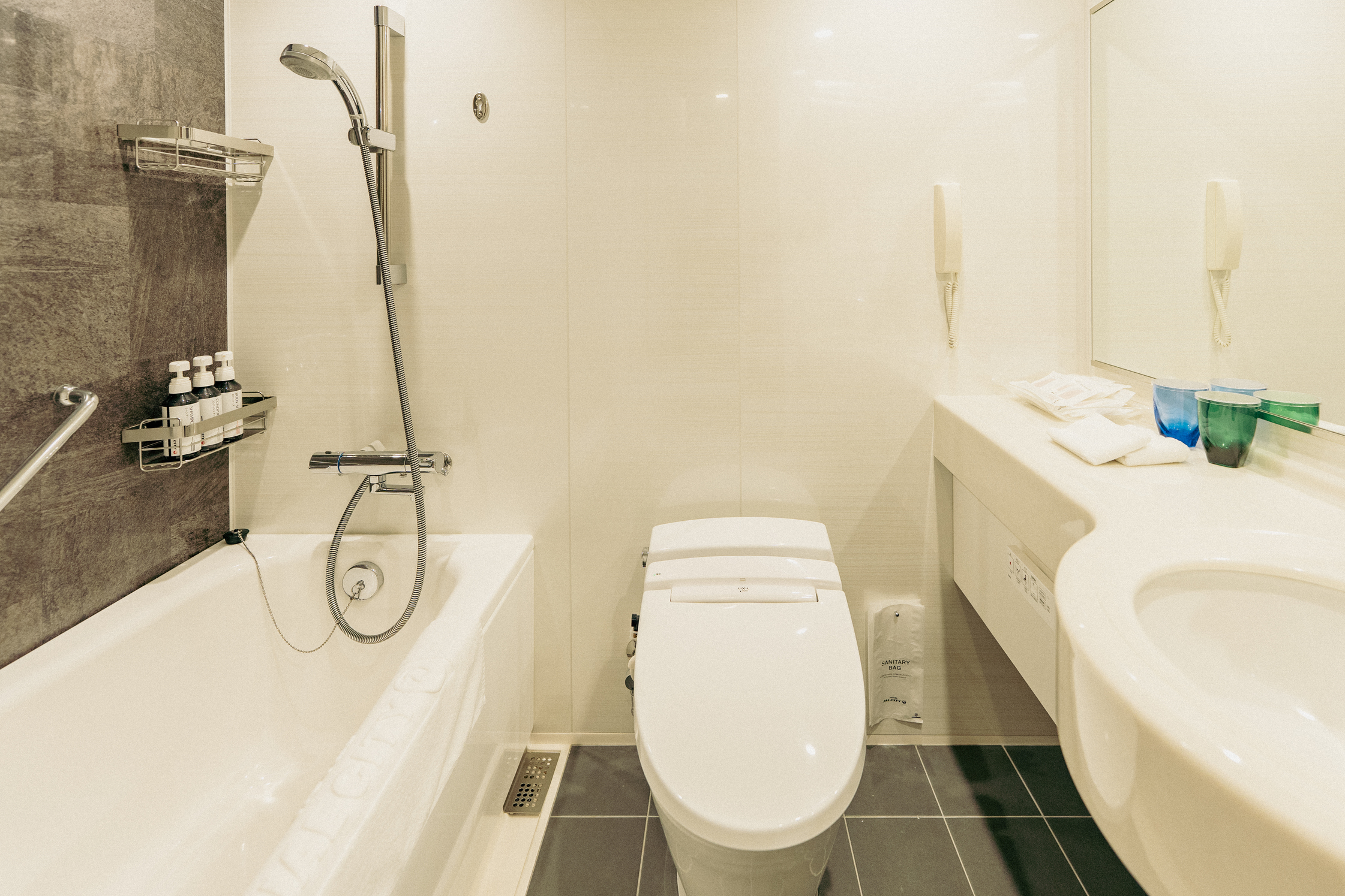 ■モデレートツイン（バス＋トイレ）