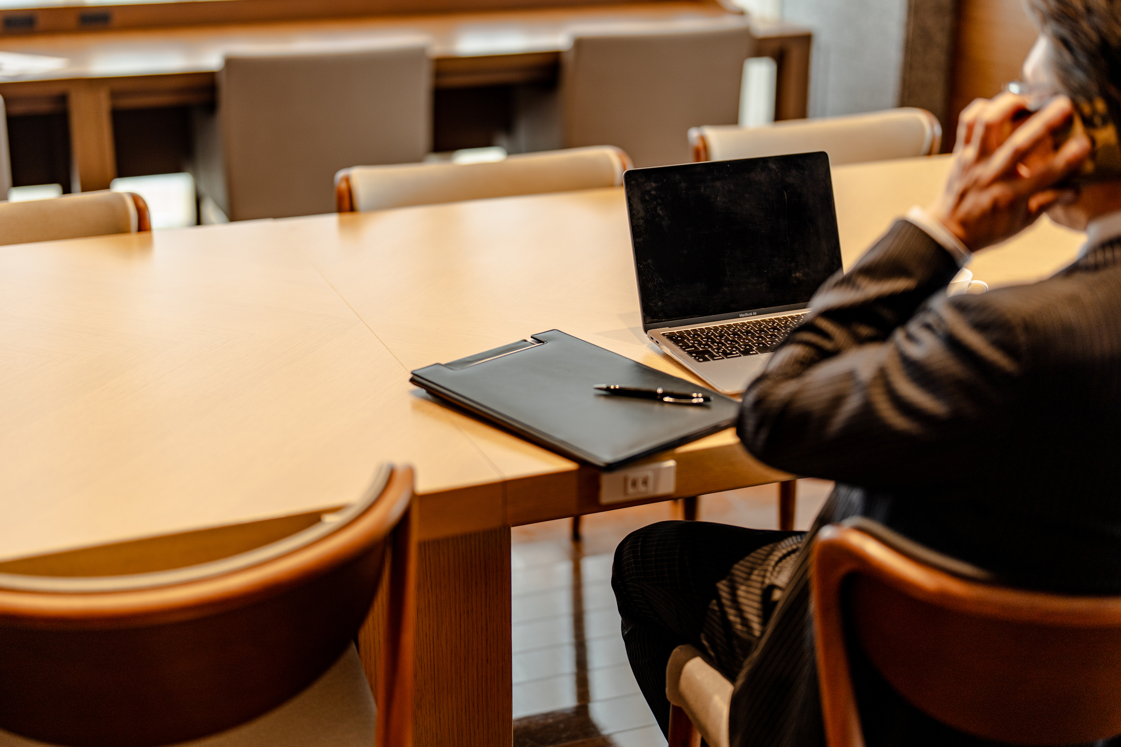 ■ビジネスラウンジ