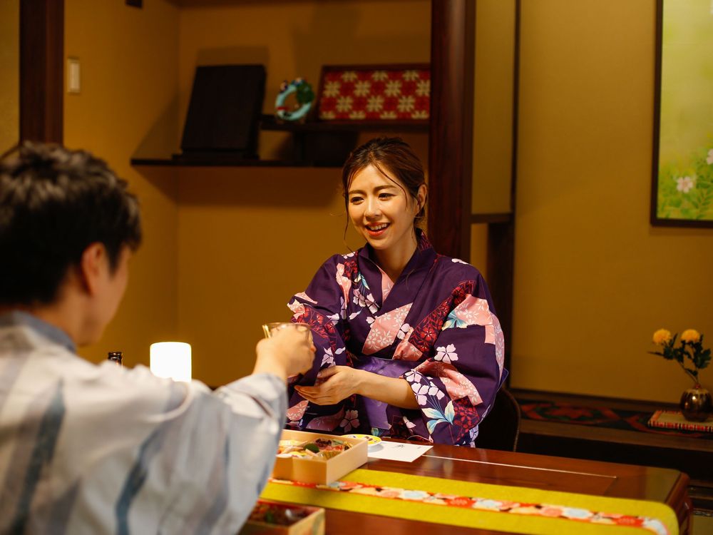 お夜食も時間を気にせずお部屋食でごゆっくり♪