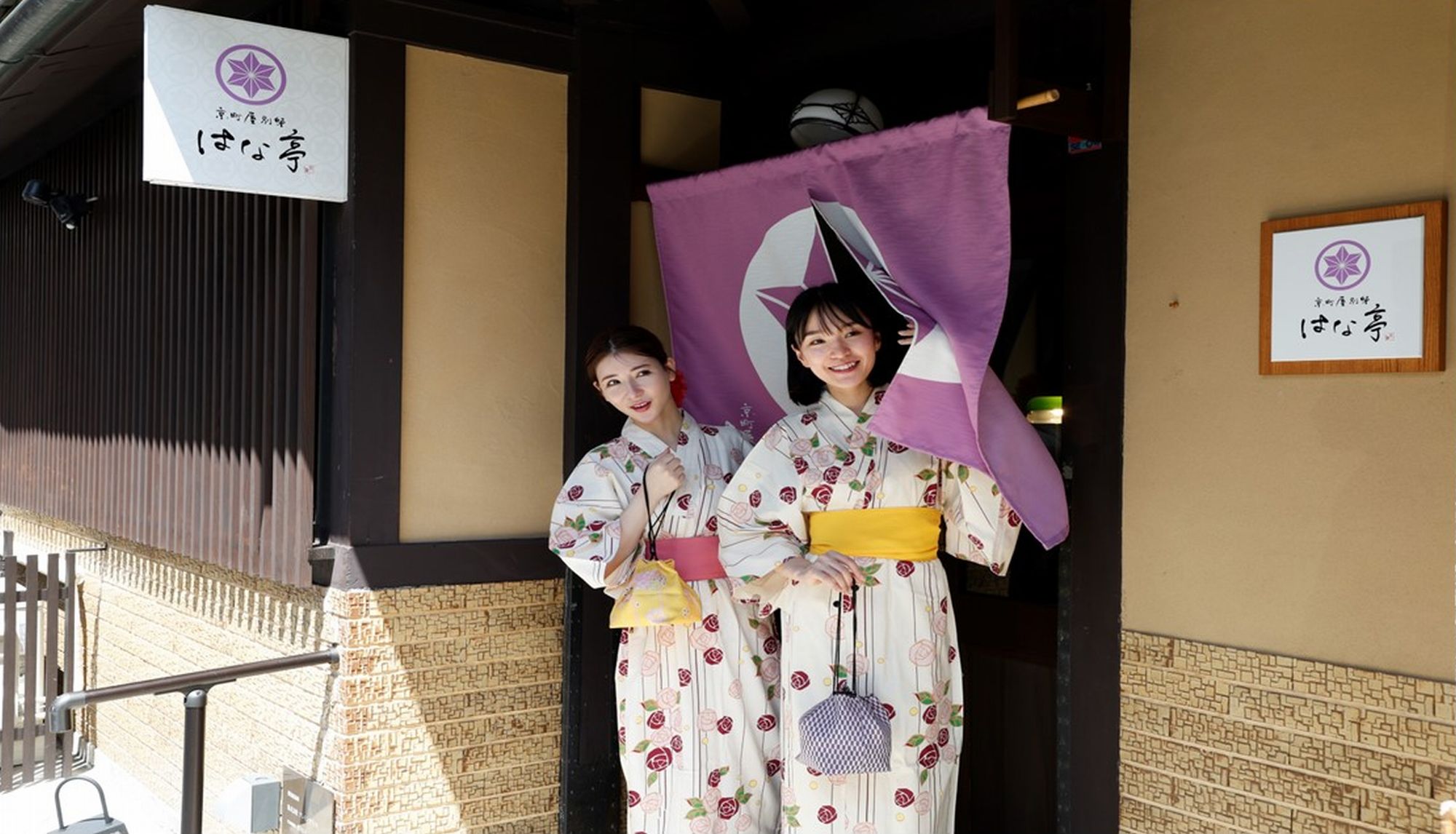 リネン浴衣もかわいい色浴衣です。向かいのコンビニや近くの銭湯にも行けますね。