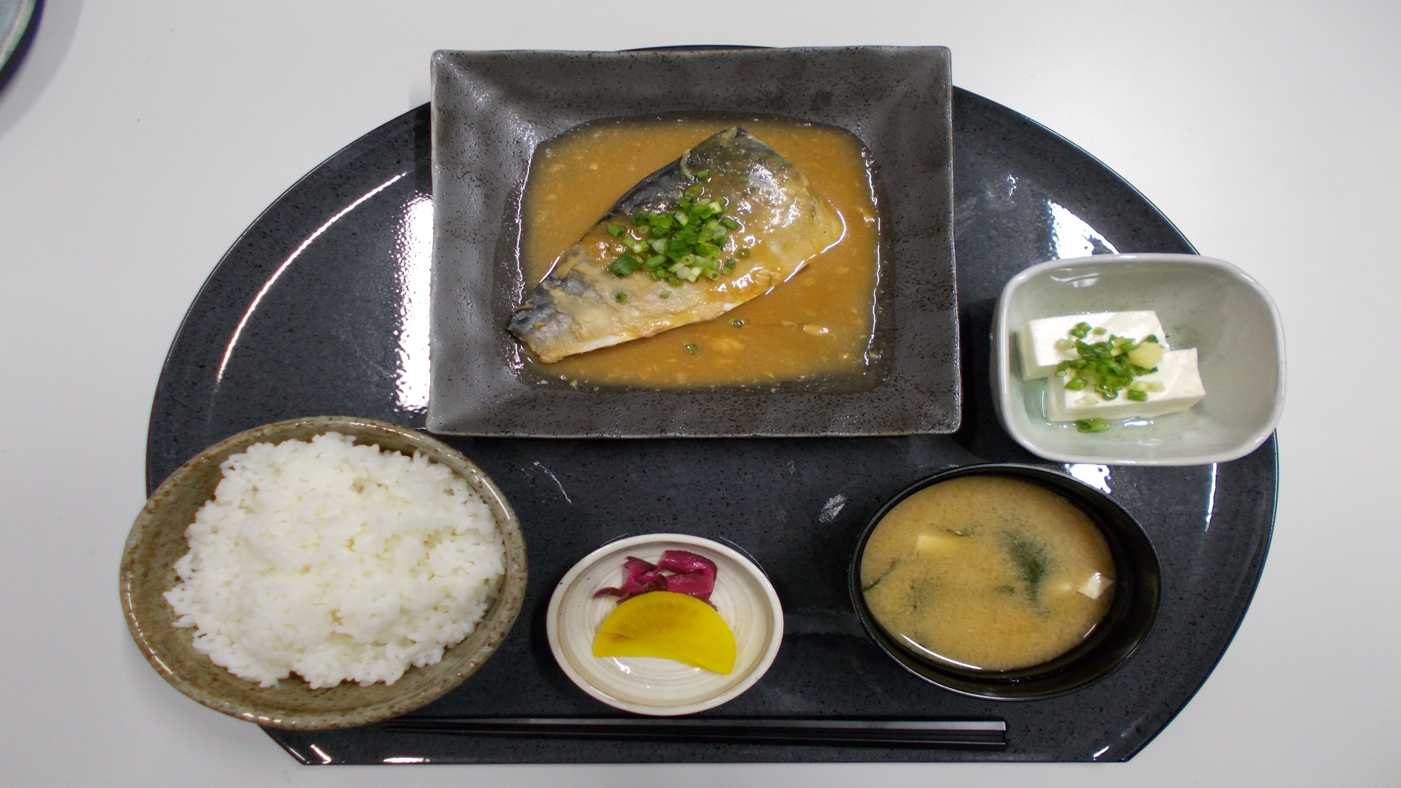 ★【定食メニュー】さば味噌煮定食