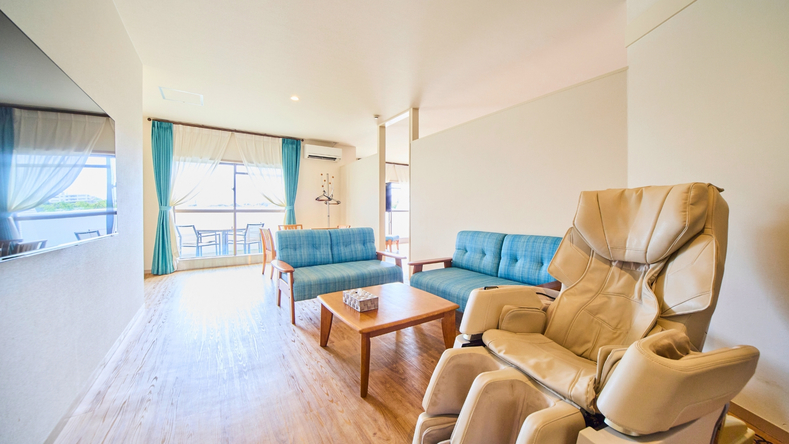 【スイートルーム】キッチン・リビング付　80平米(6名まで)