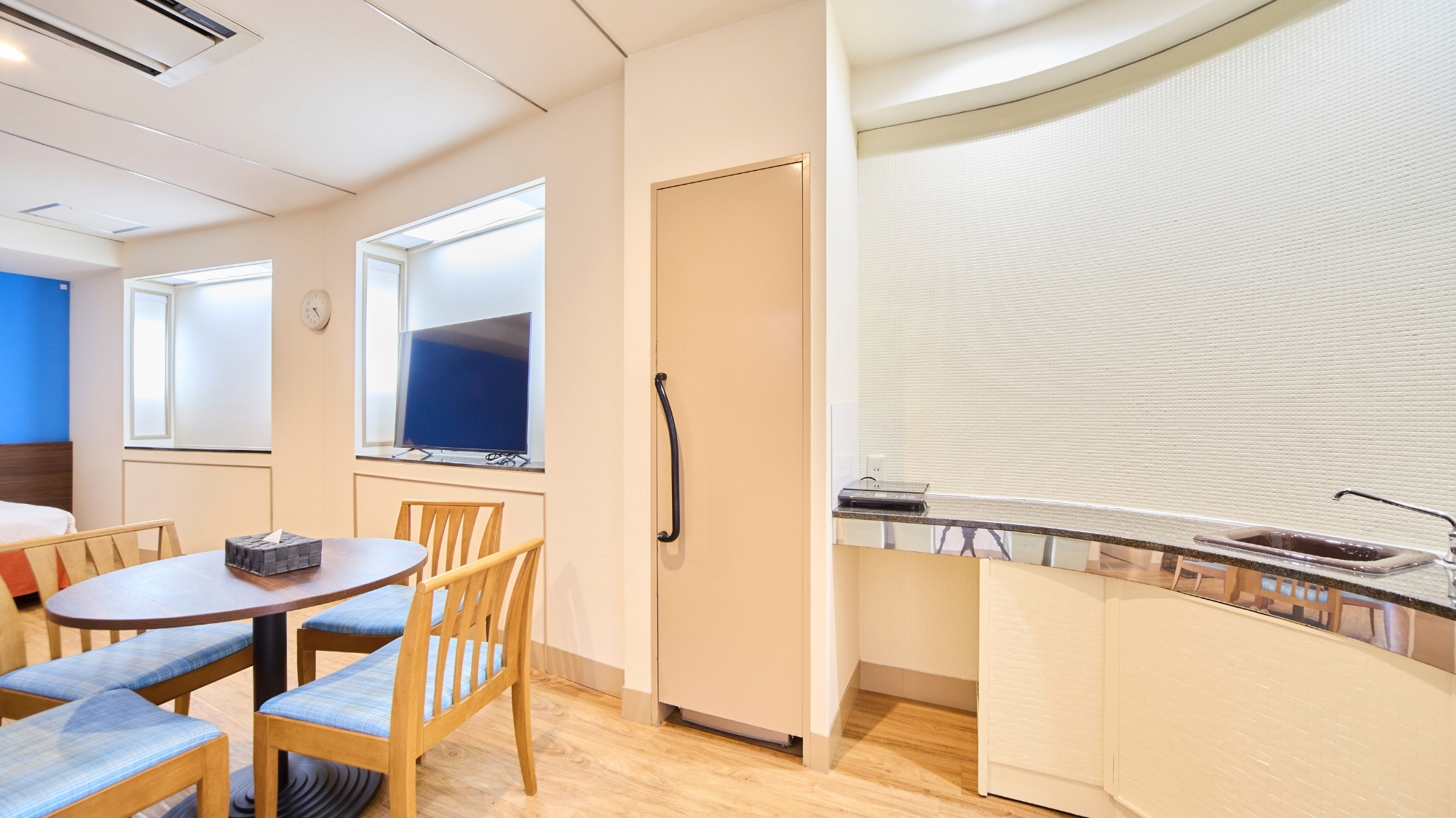 デラックスルーム