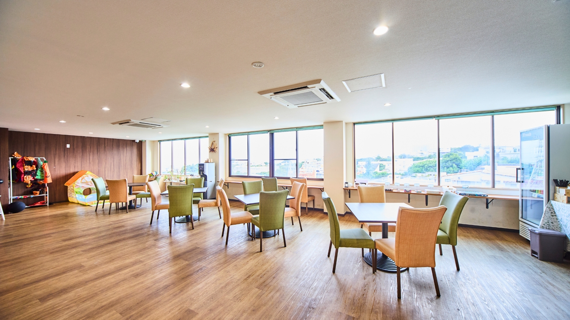 フロント前ロビースペース