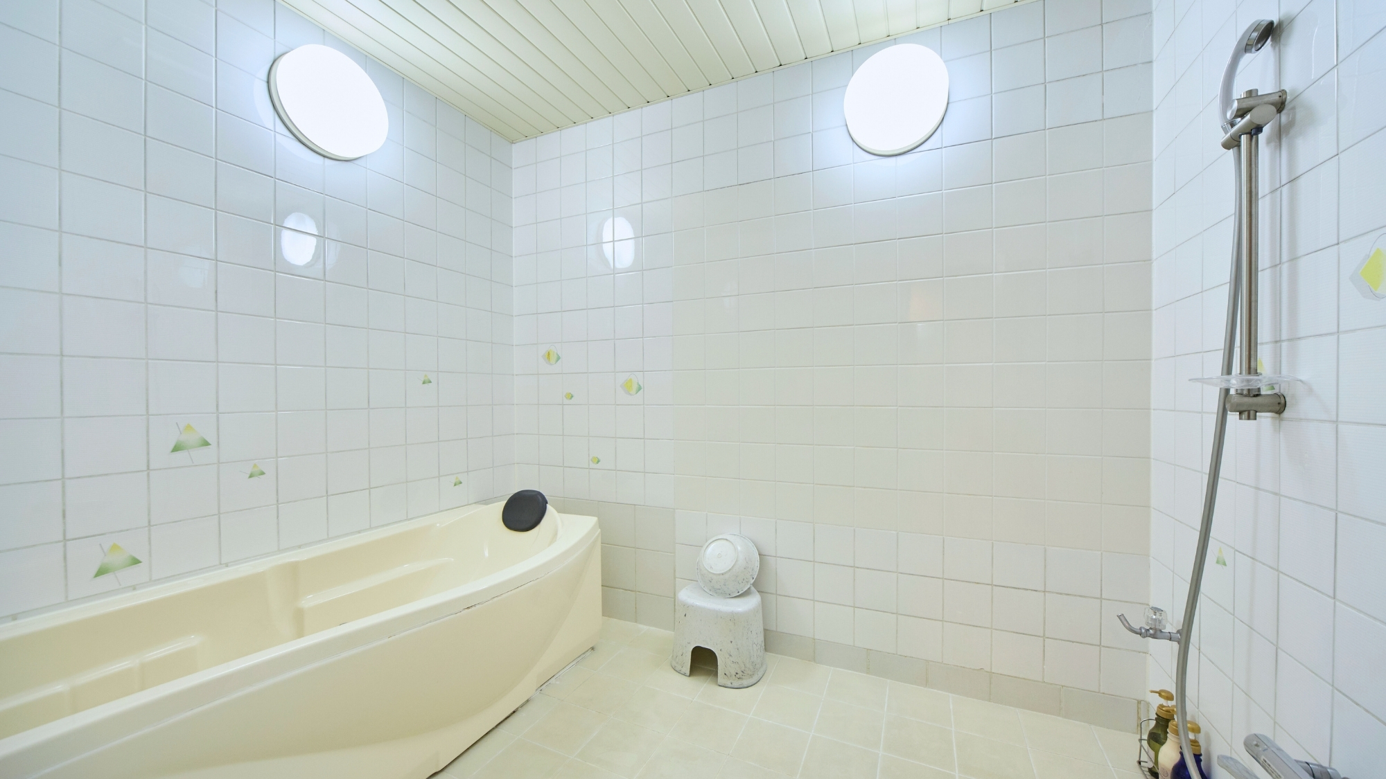 清潔感あるバスルーム