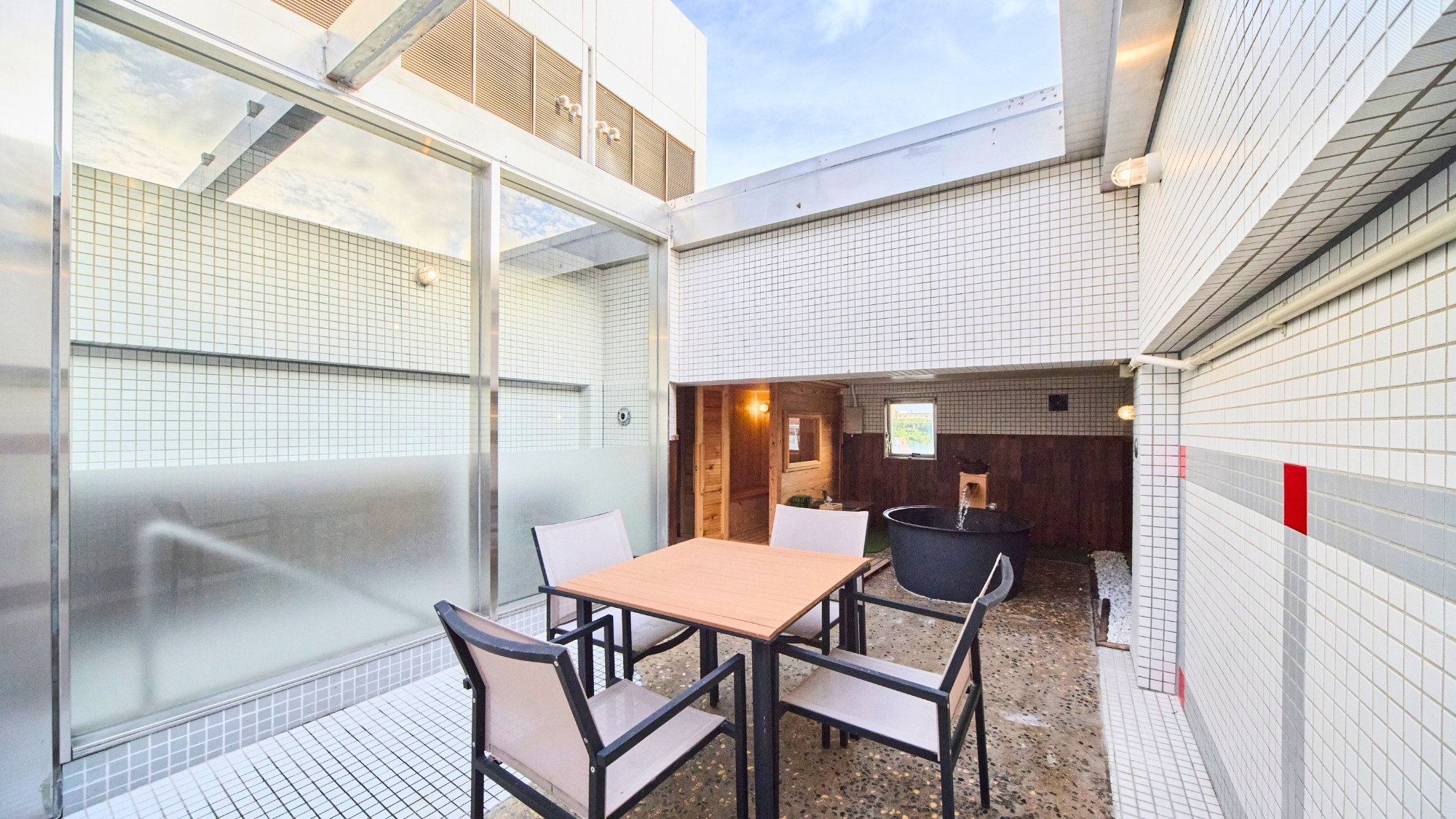 開放的な屋外テラス