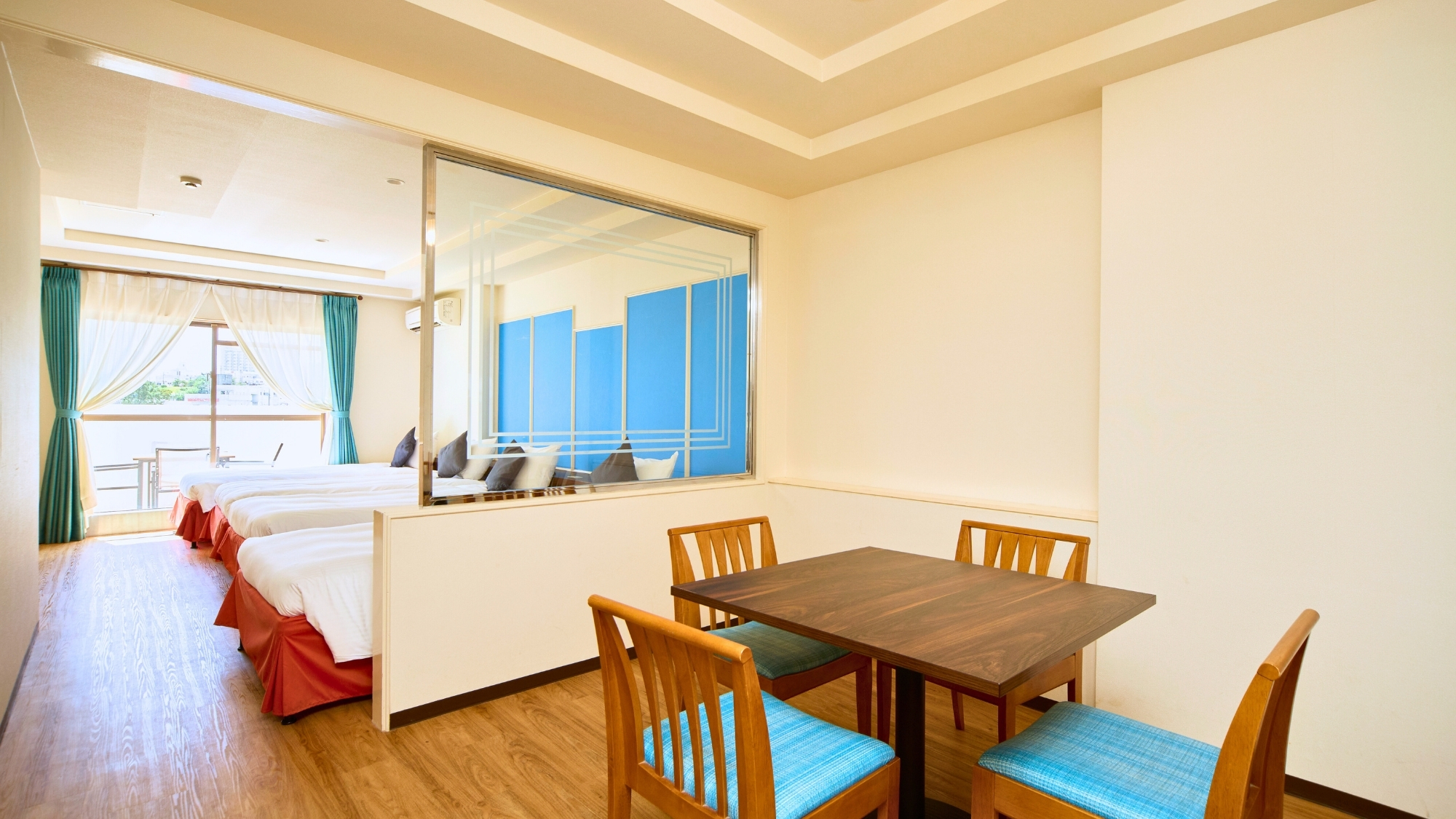 スーペリアルーム