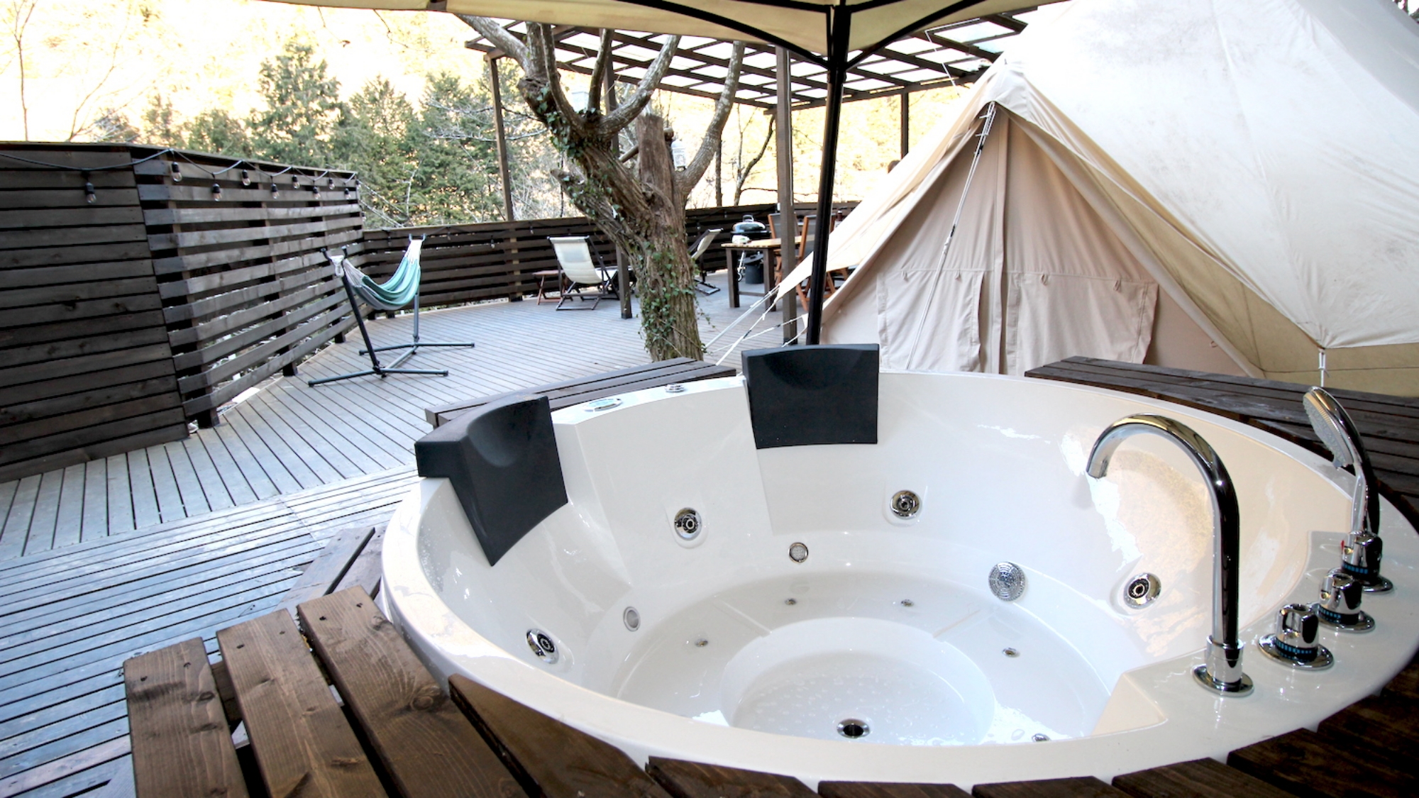 *【SITE_B／ジャグジー】アウトドアとラグジュアリーの融合を体感。