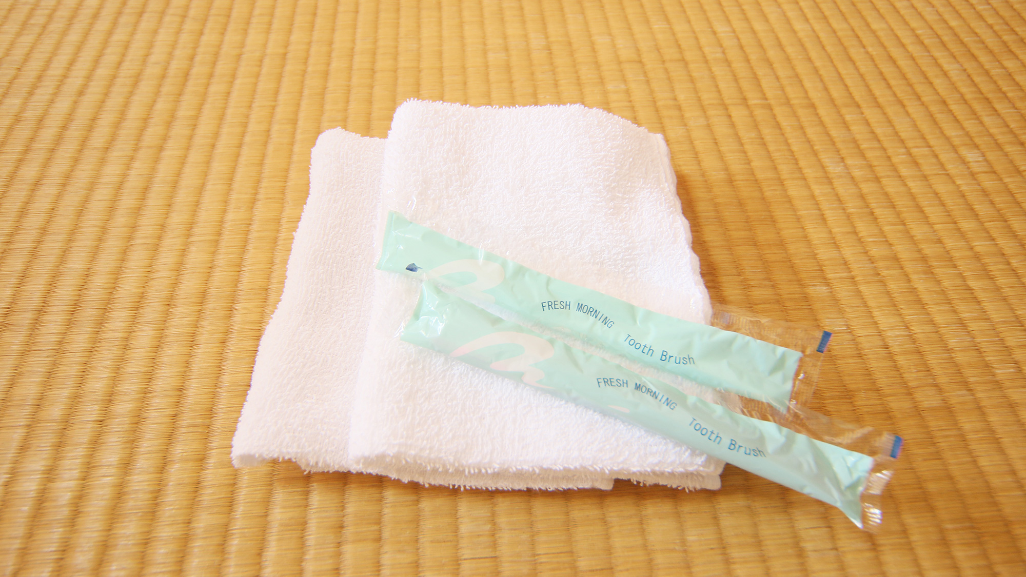 ハブラシ、フェイスタオルをご用意しております。*