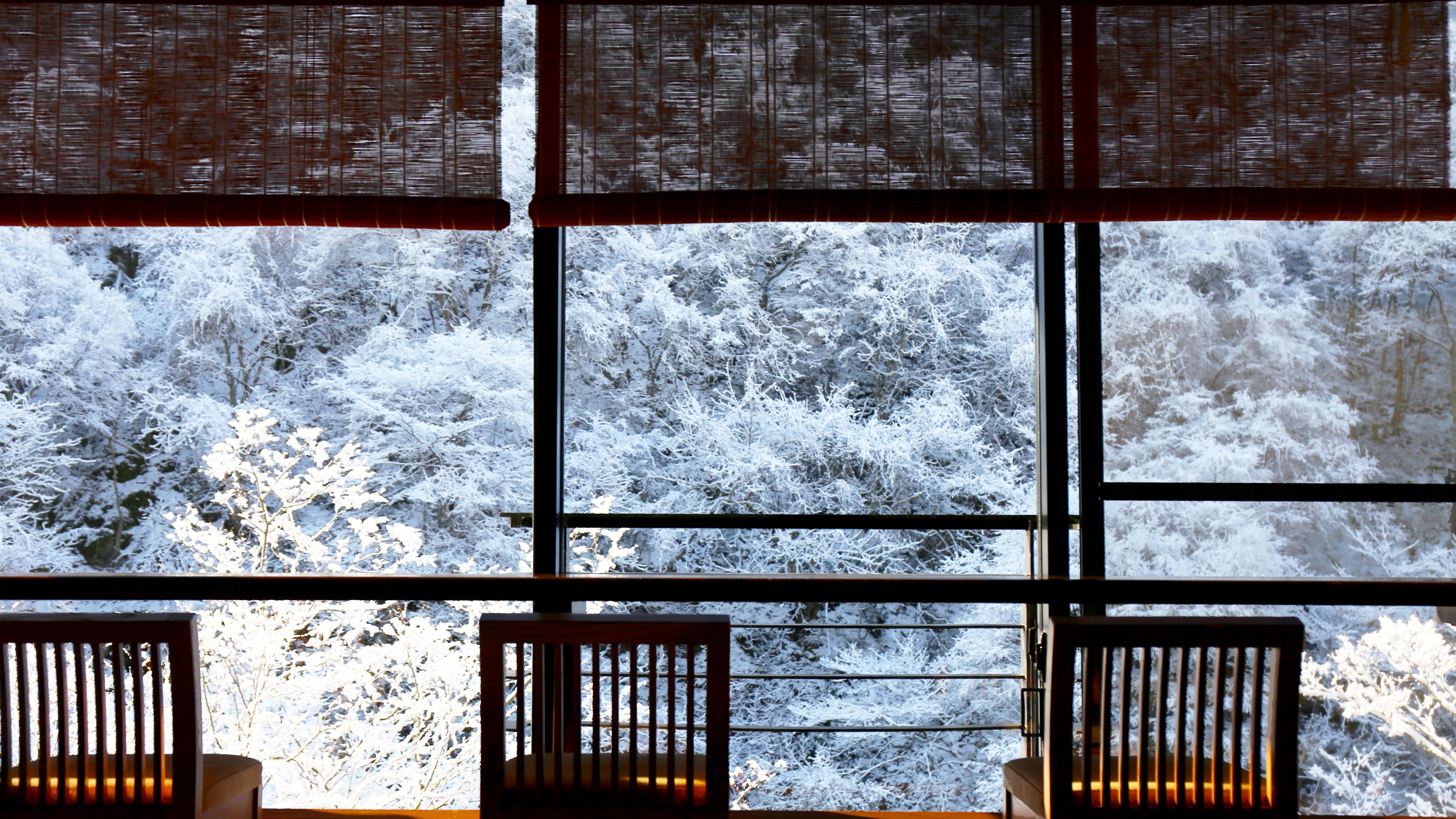 ■月見台　松川渓谷の雪景色