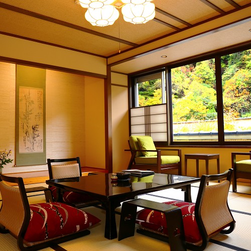 【なでしこ】松川渓谷の秋の光がお部屋を優しく包み込む