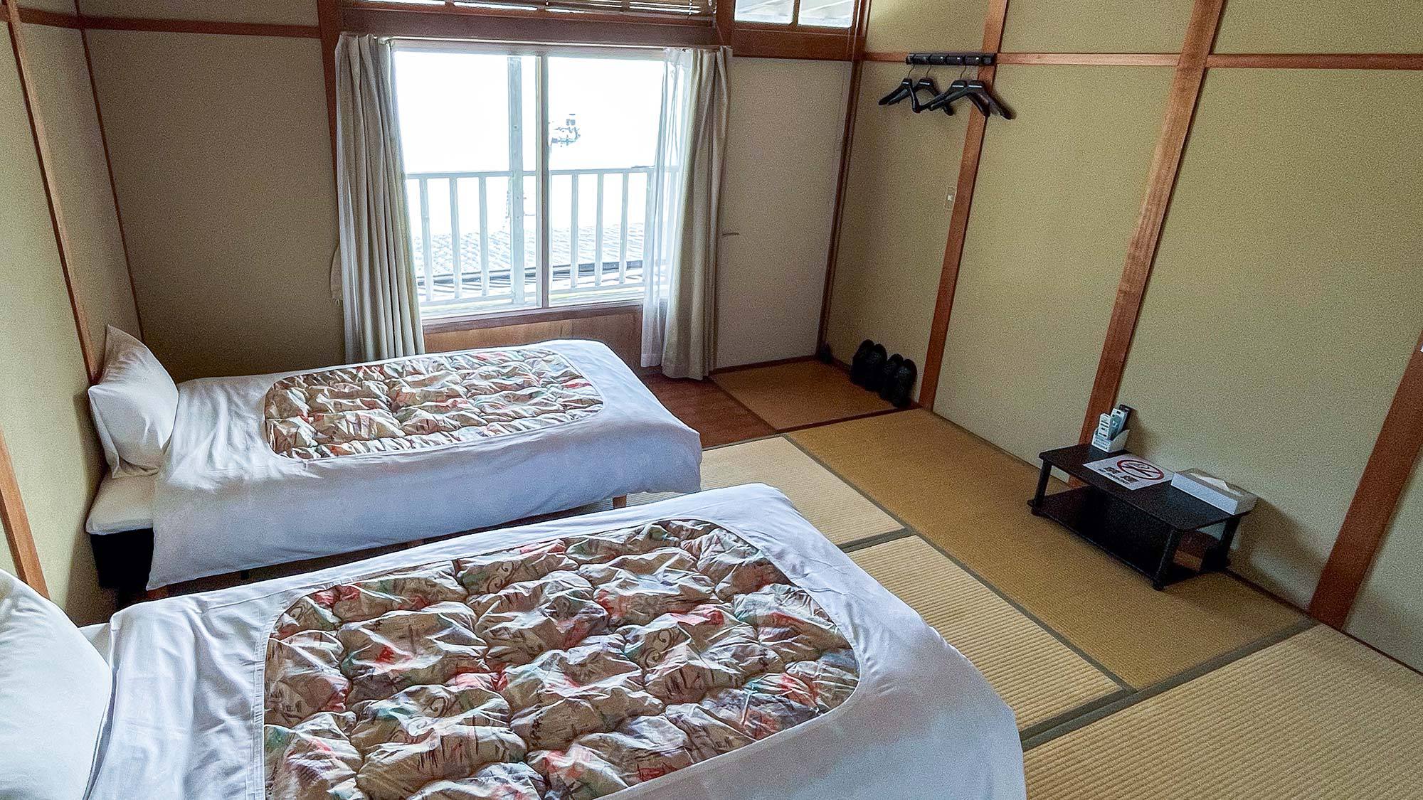 ・【22号和室】景色を楽しみながら寛ぐ。二人旅にぴったりの和室
